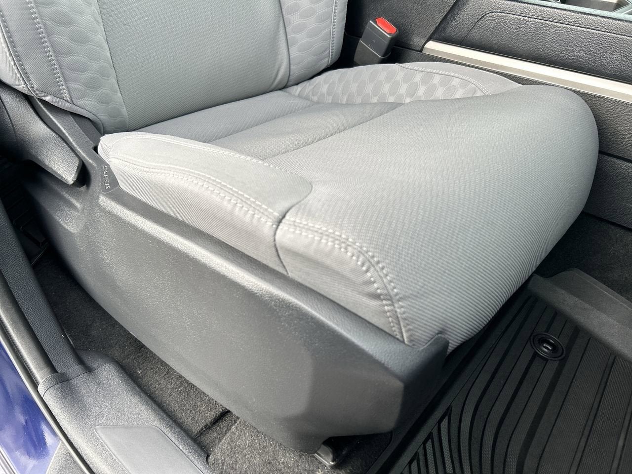 2023 Toyota Tundra 4WD SR5