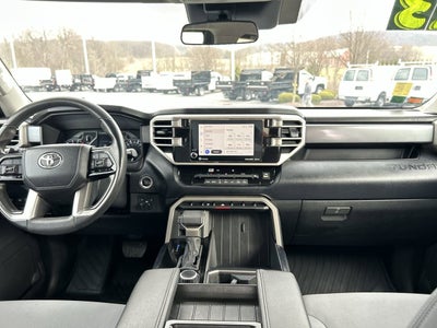 2023 Toyota Tundra 4WD SR5