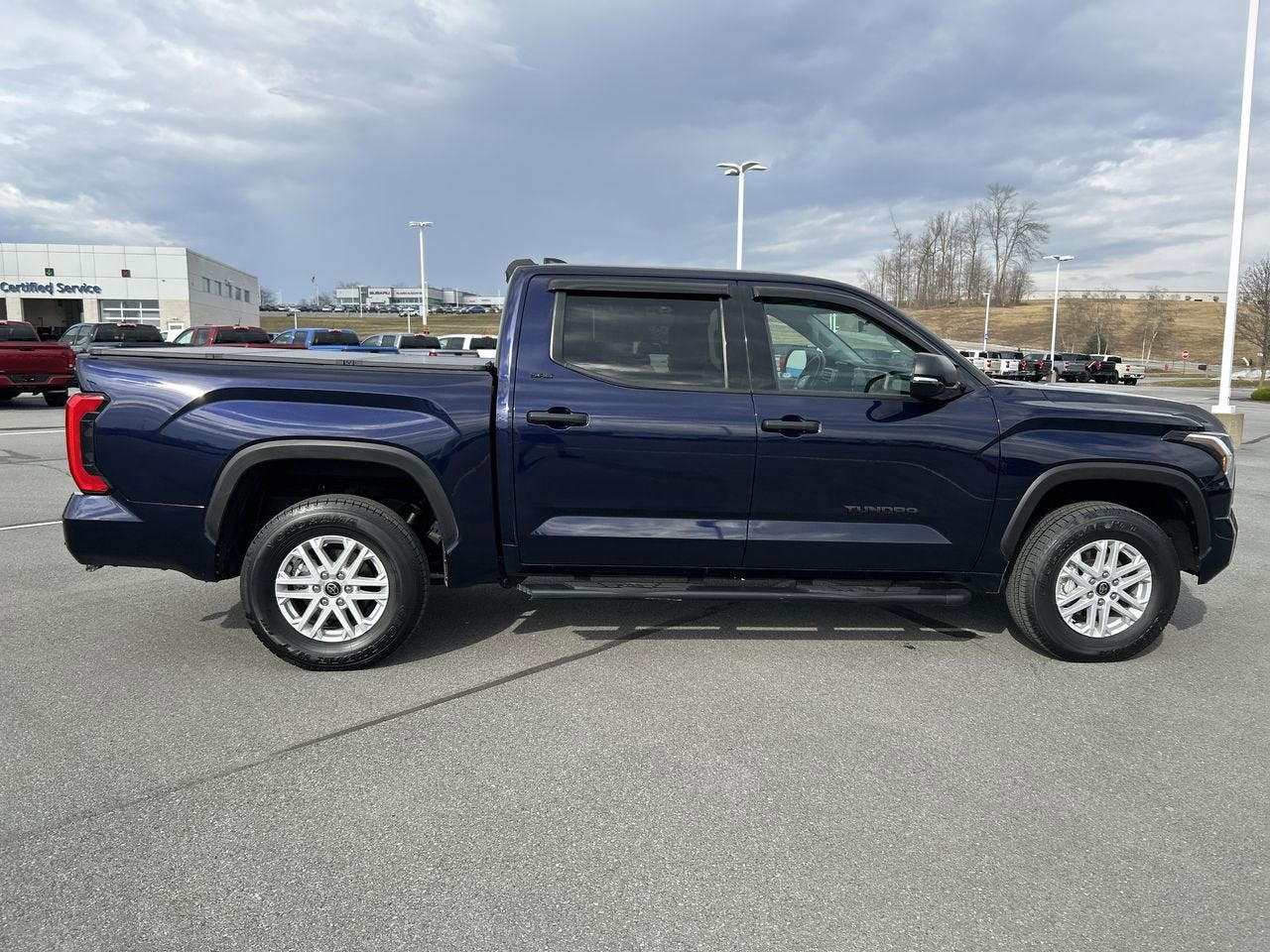 2023 Toyota Tundra 4WD SR5