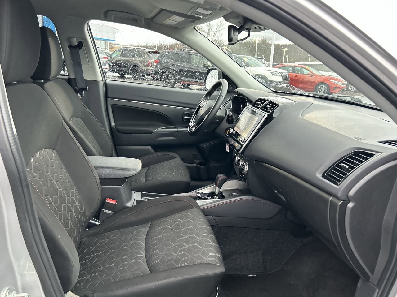 2024 Mitsubishi Outlander Sport S