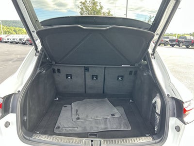 2025 Porsche Macan 4DR AWD