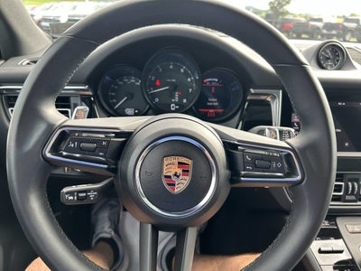 2025 Porsche Macan 4DR AWD