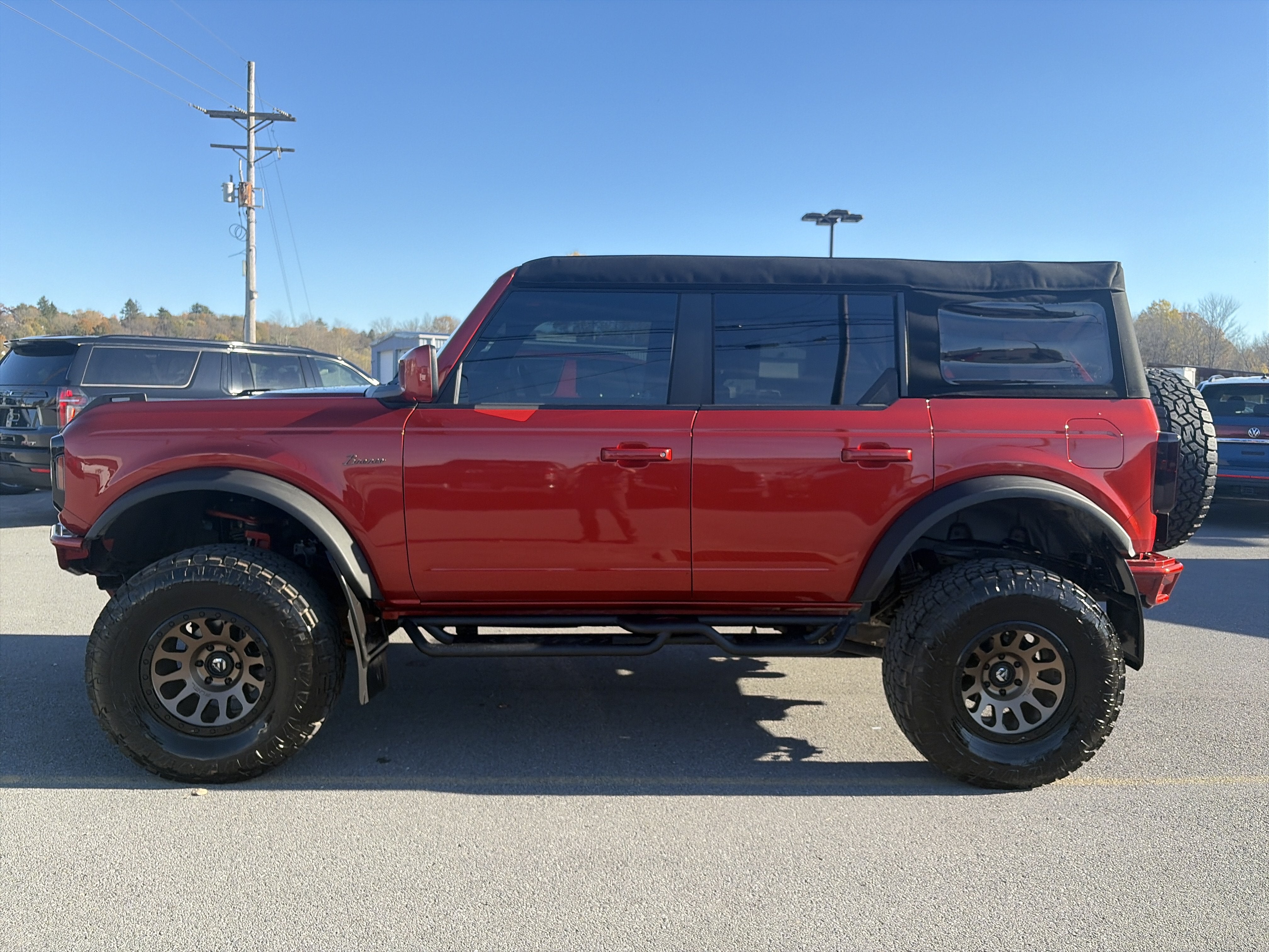 2023 Ford Bronco Base