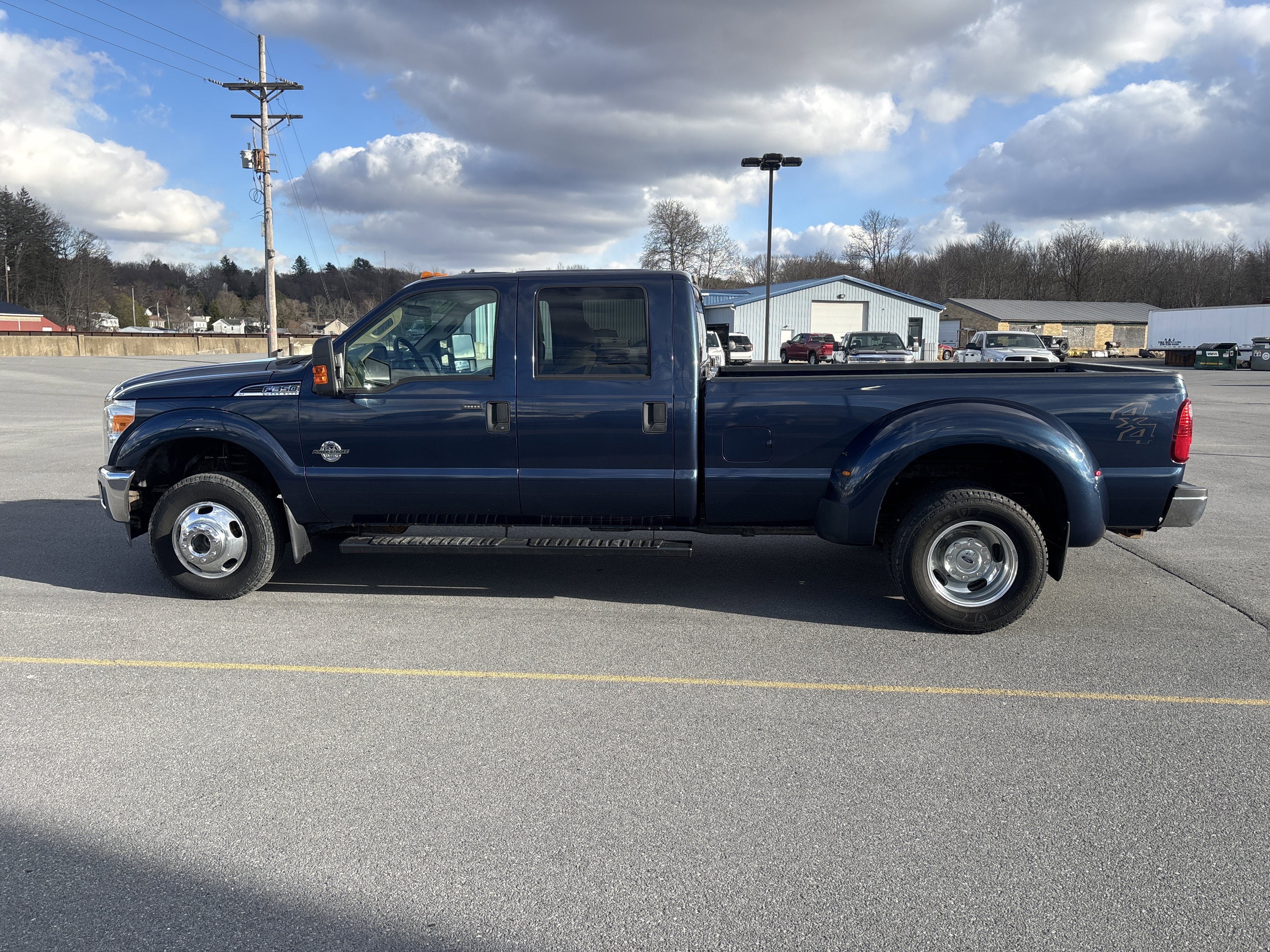 2016 Ford Super Duty F-350 DRW Lariat