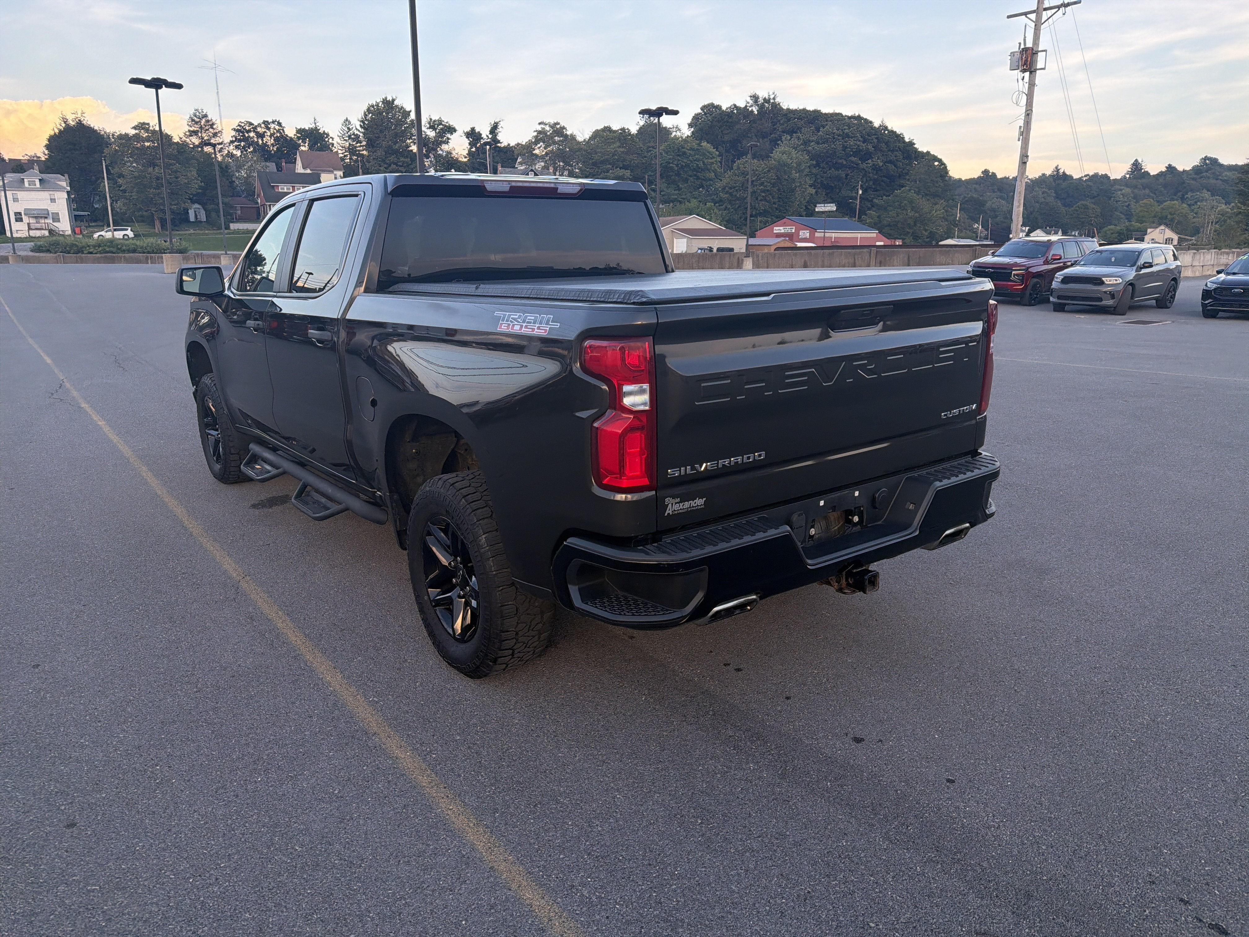 2021 Chevrolet Silverado 1500 Custom Trail Boss