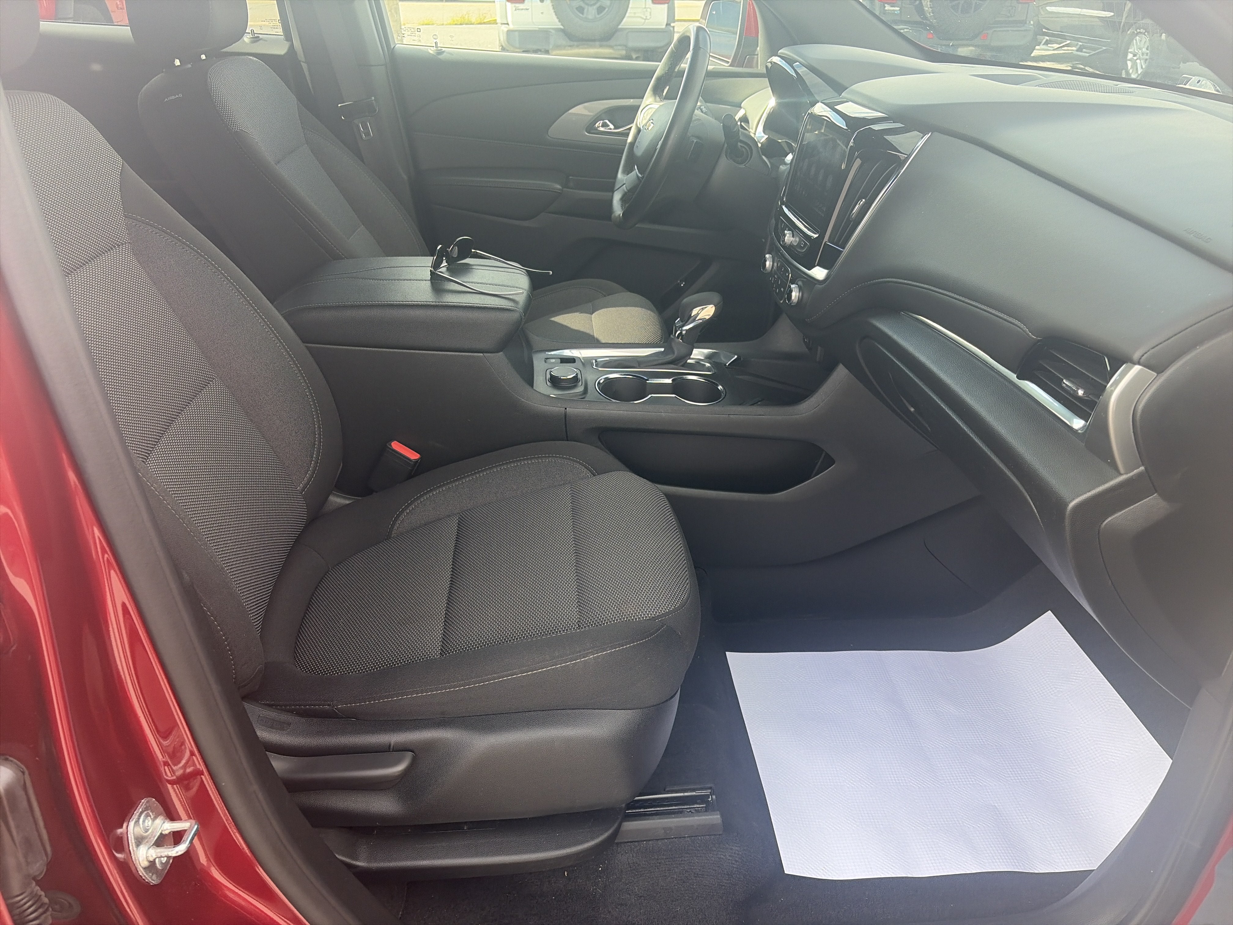 2024 Chevrolet Traverse Limited LT Cloth