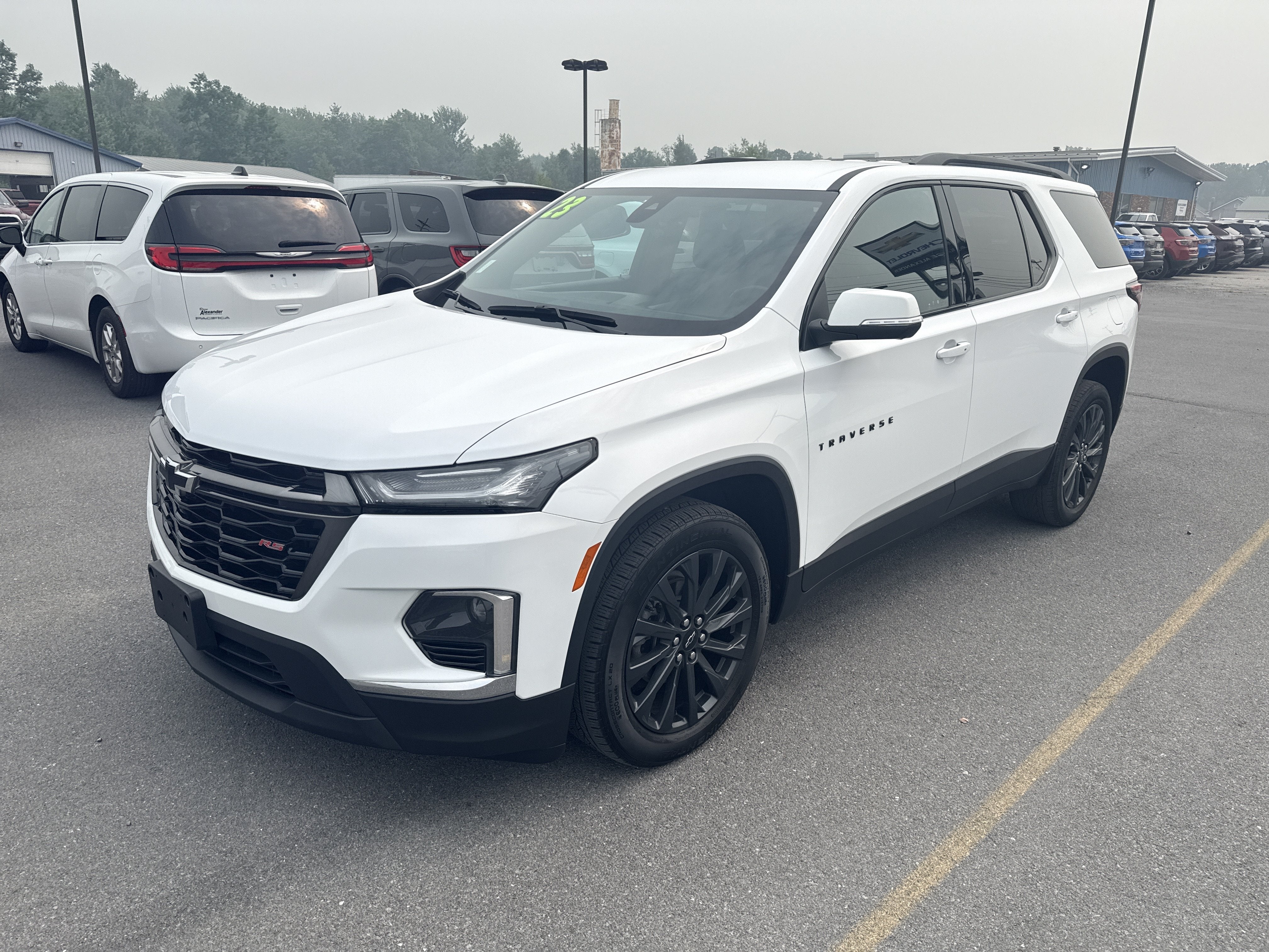 2023 Chevrolet Traverse RS