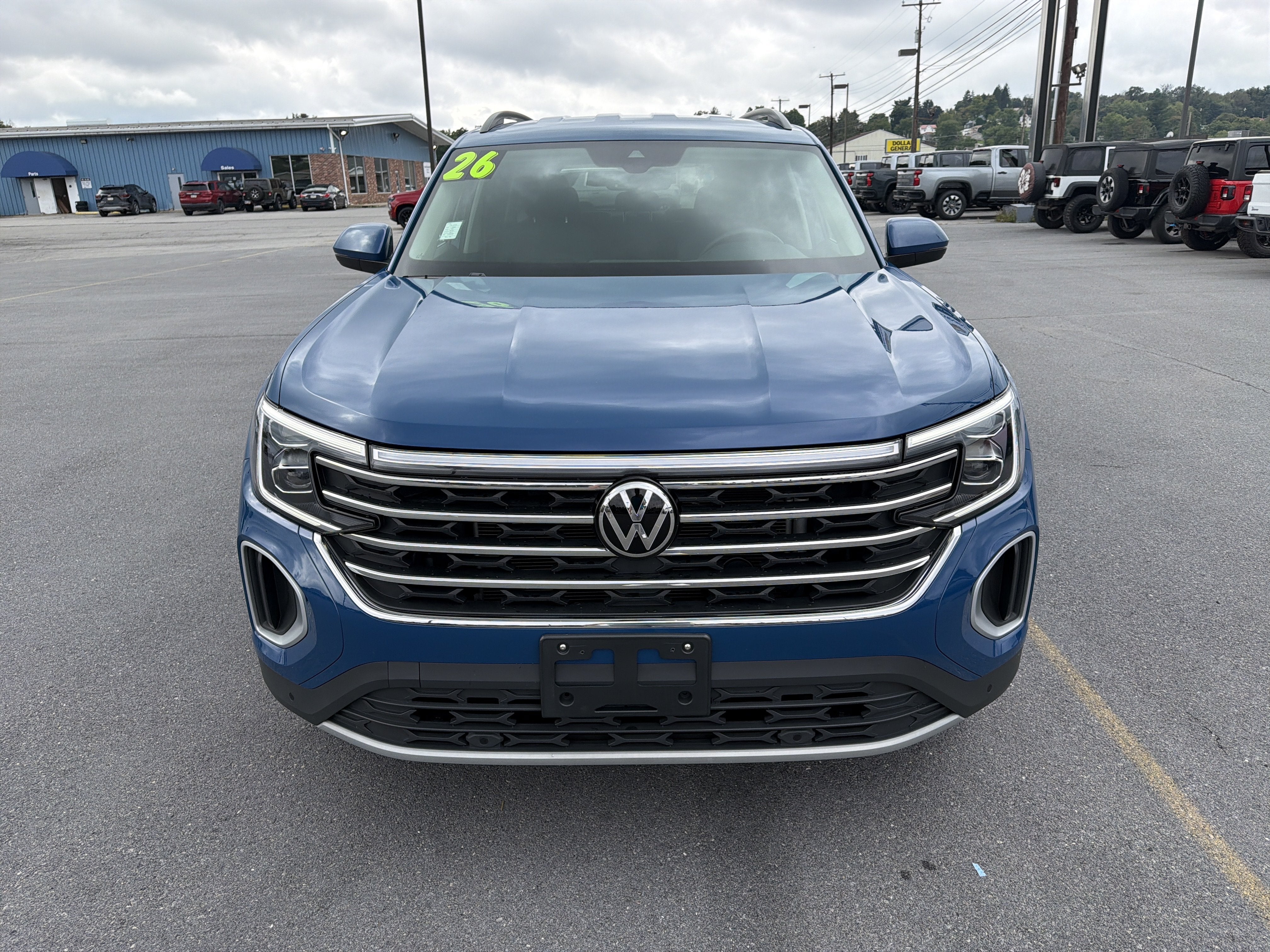 2026 Volkswagen Atlas 2.0T SE w/Technology