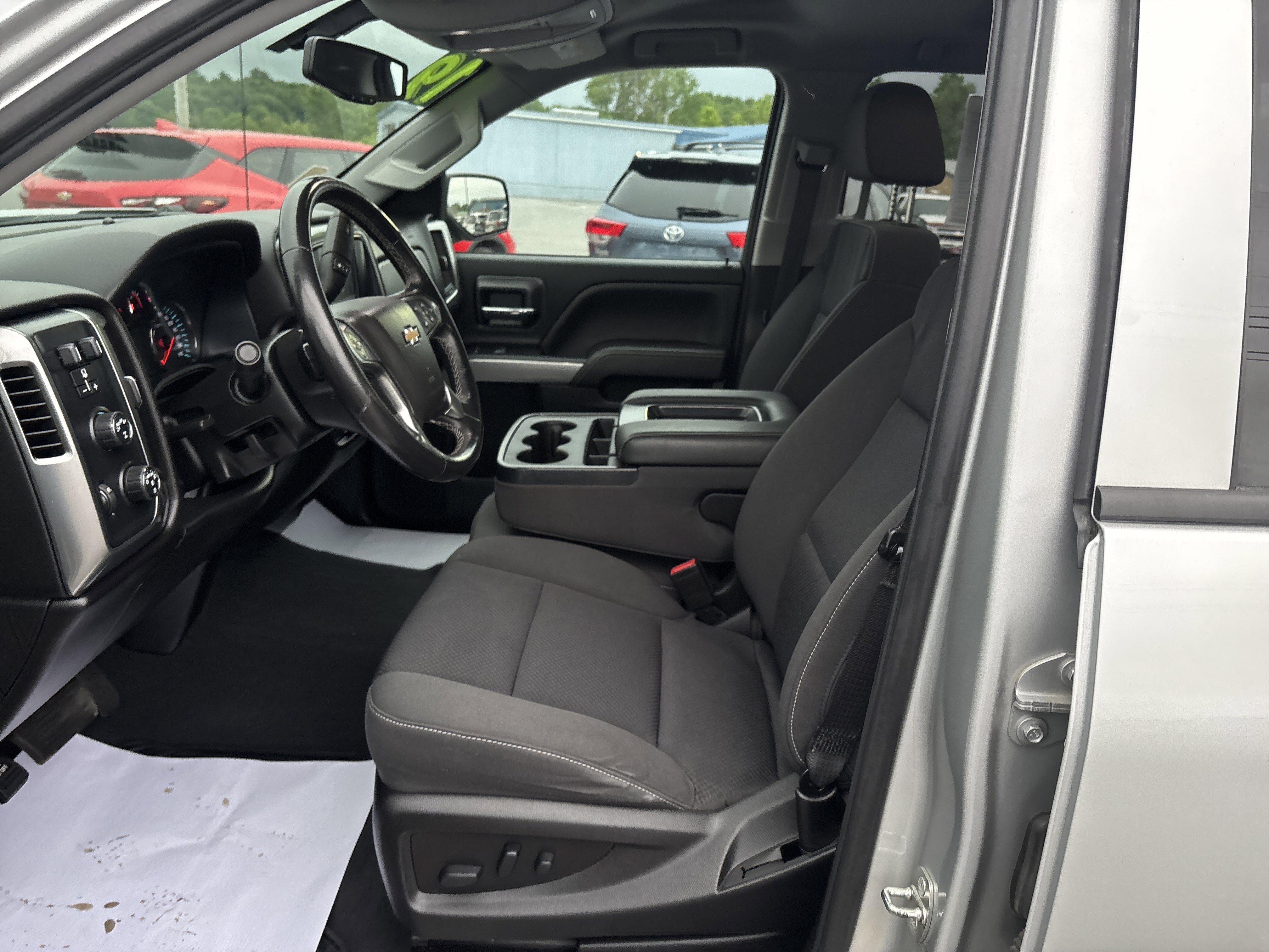2019 Chevrolet Silverado LD LT