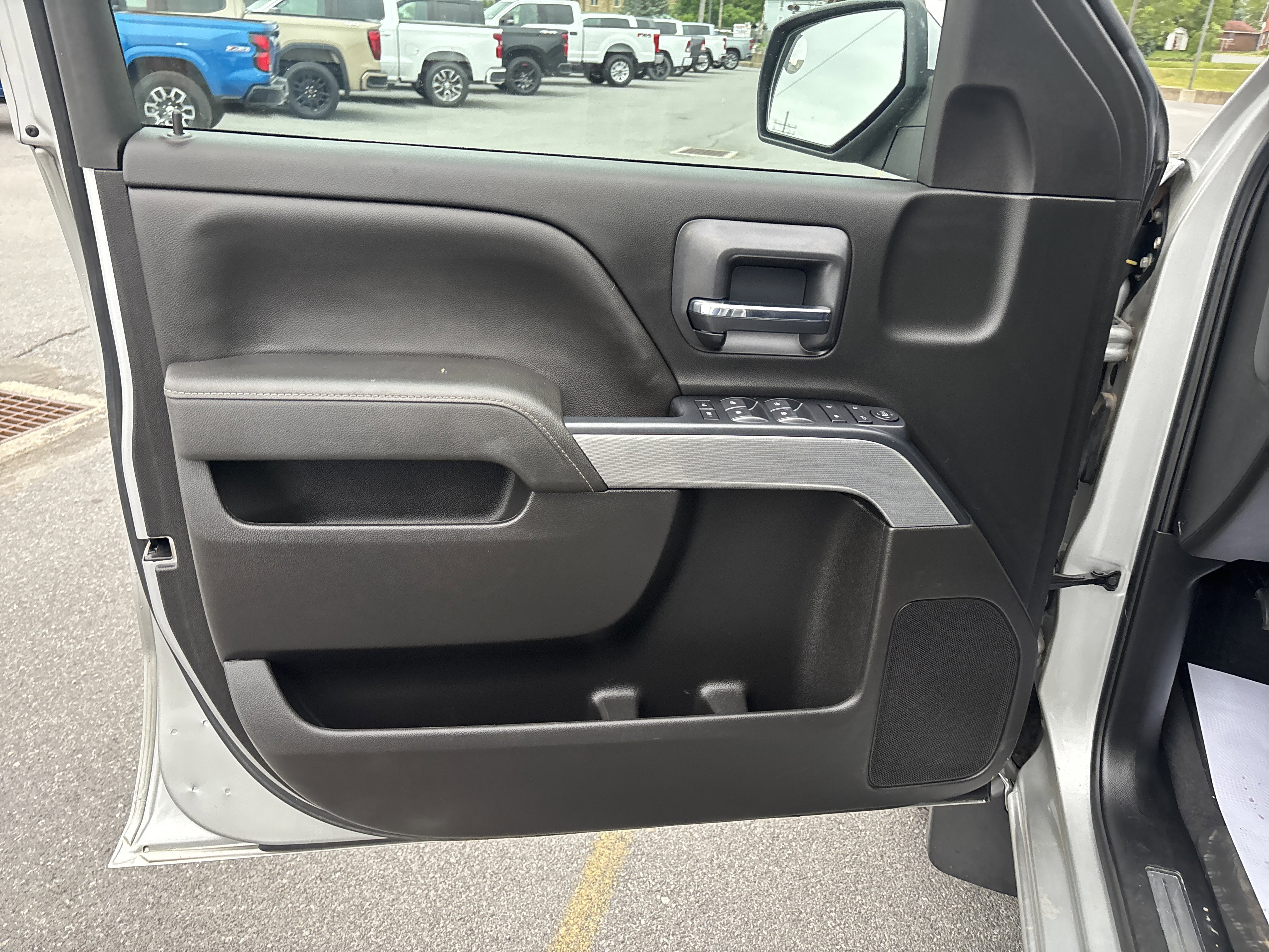 2019 Chevrolet Silverado LD LT