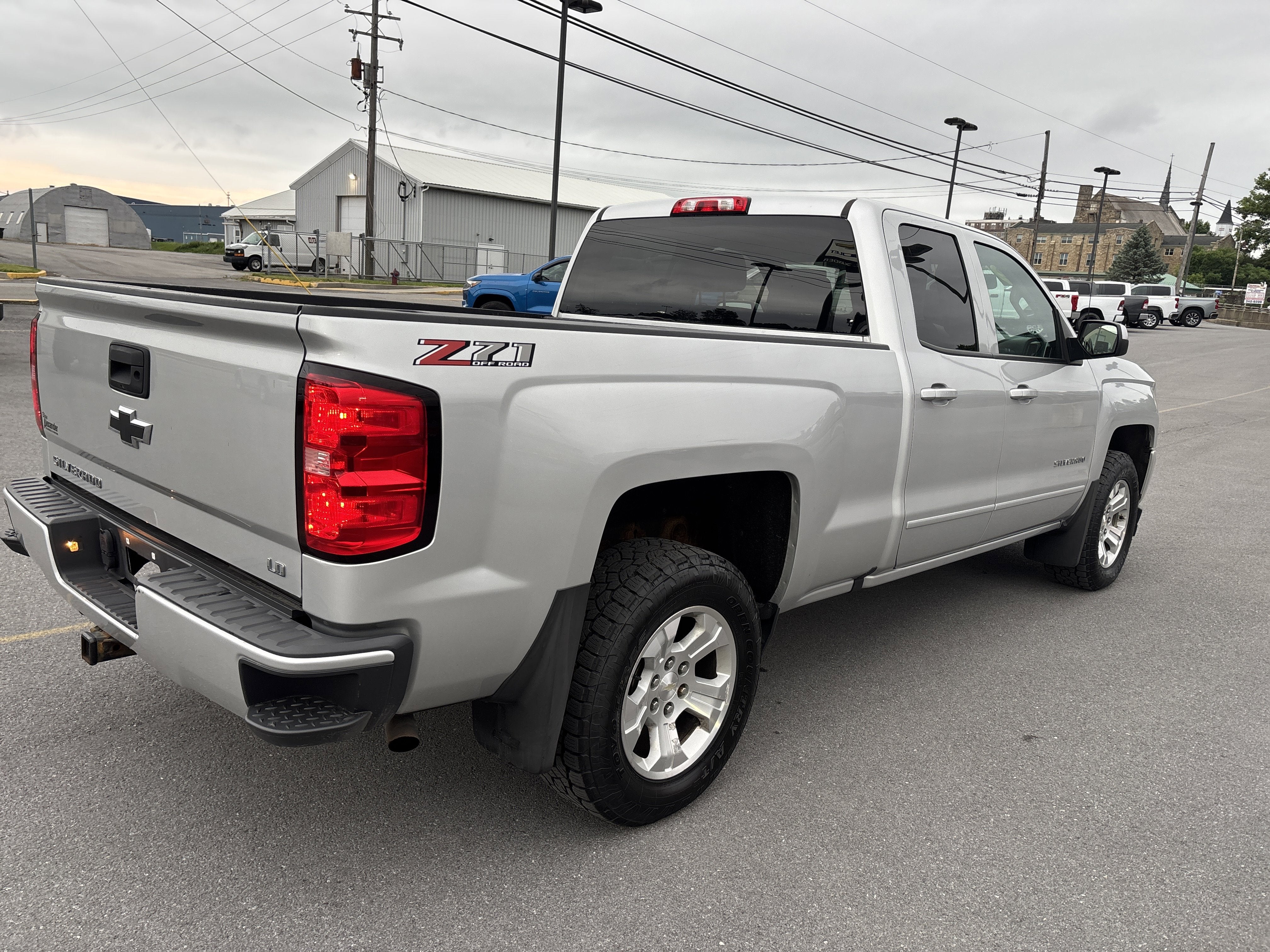2019 Chevrolet Silverado LD LT