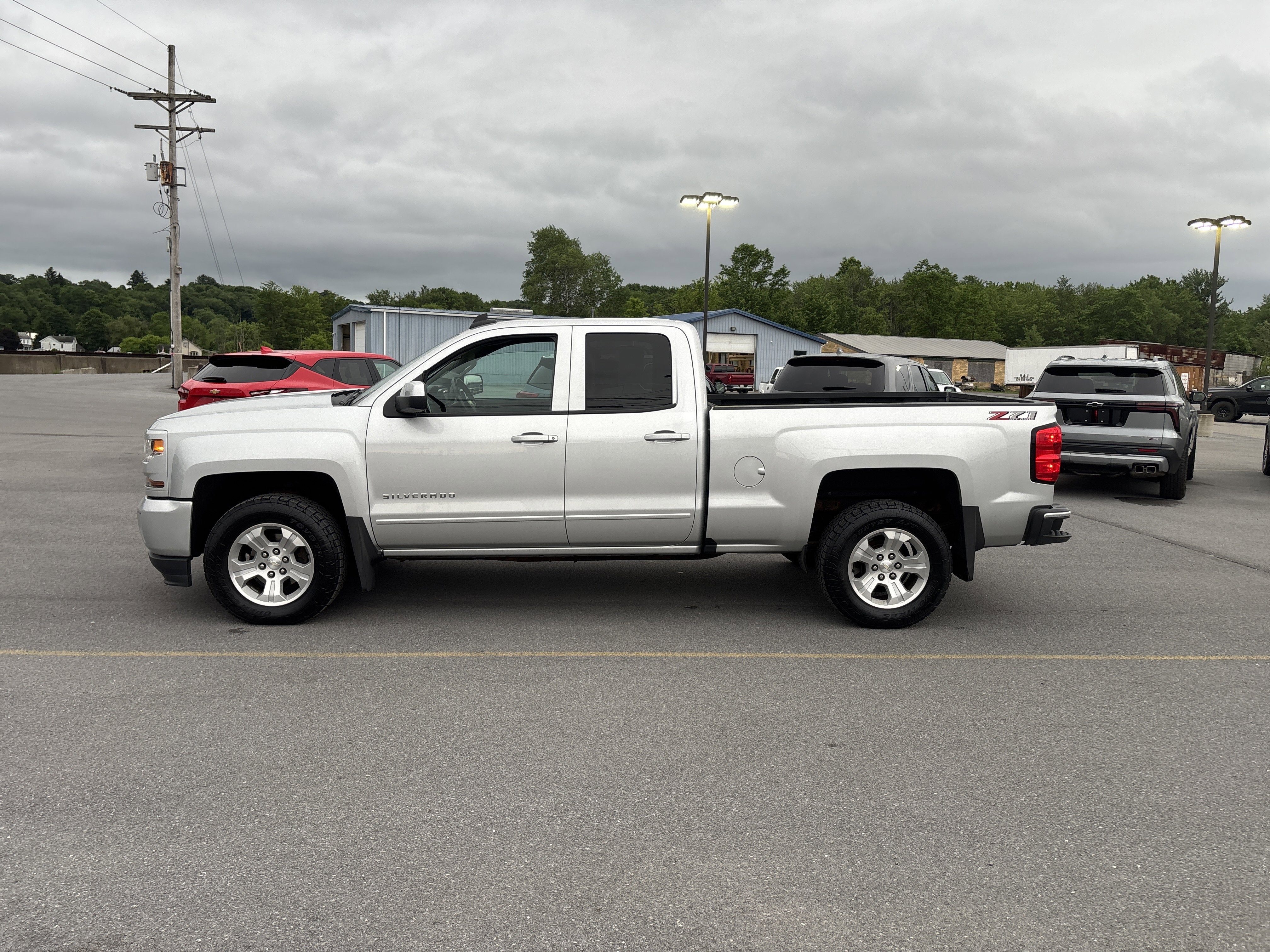 2019 Chevrolet Silverado LD LT