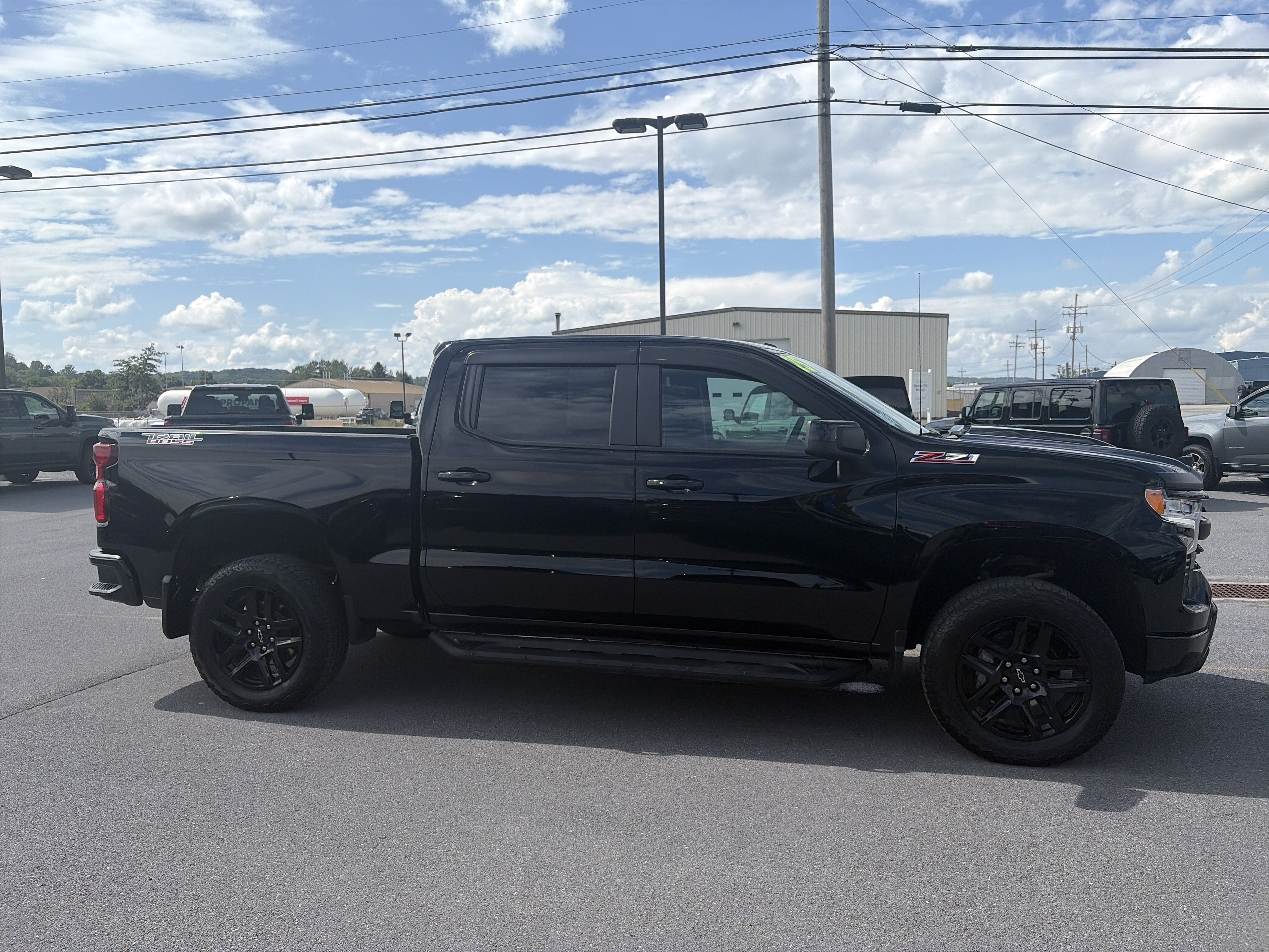 2025 Chevrolet Silverado 1500 LT Trail Boss