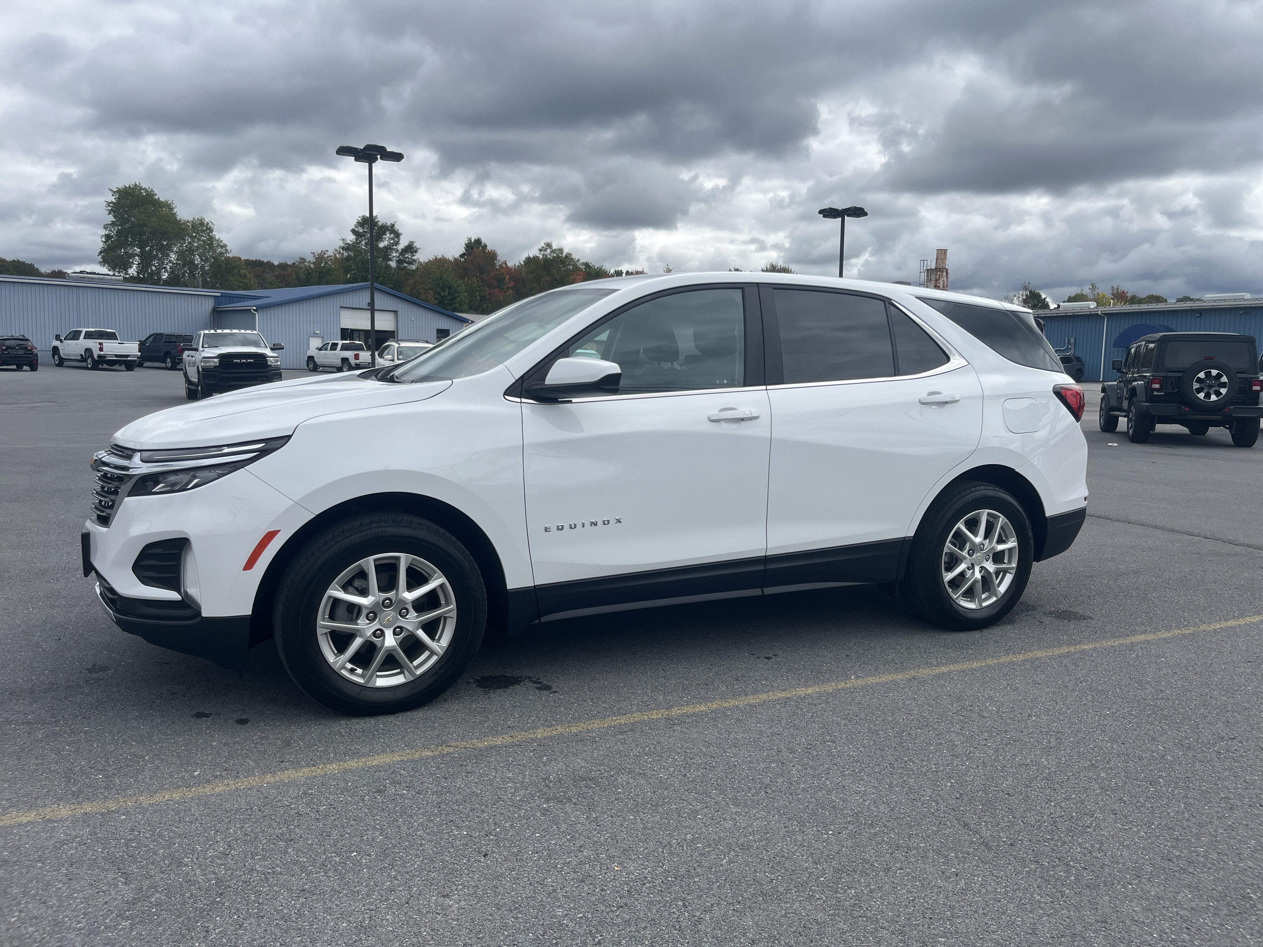2024 Chevrolet Equinox LT