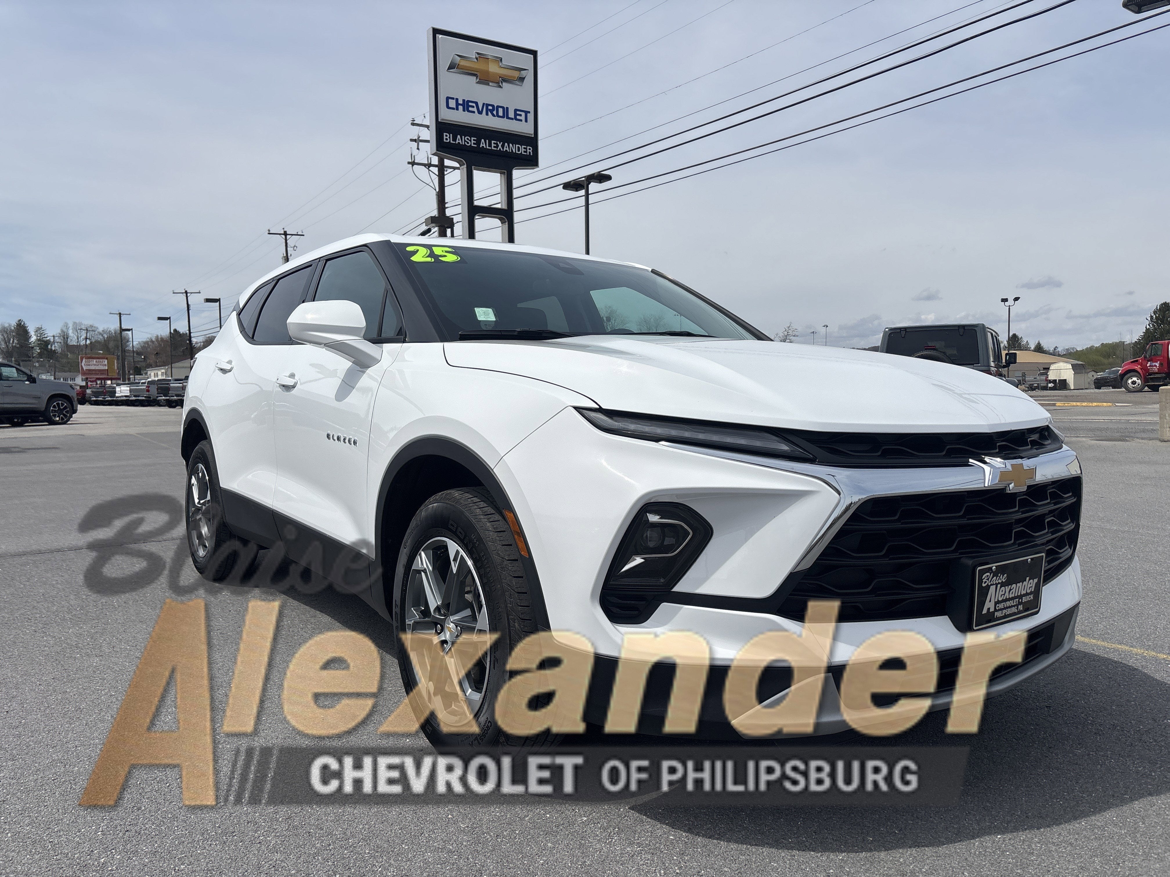 2025 Chevrolet Blazer 2LT