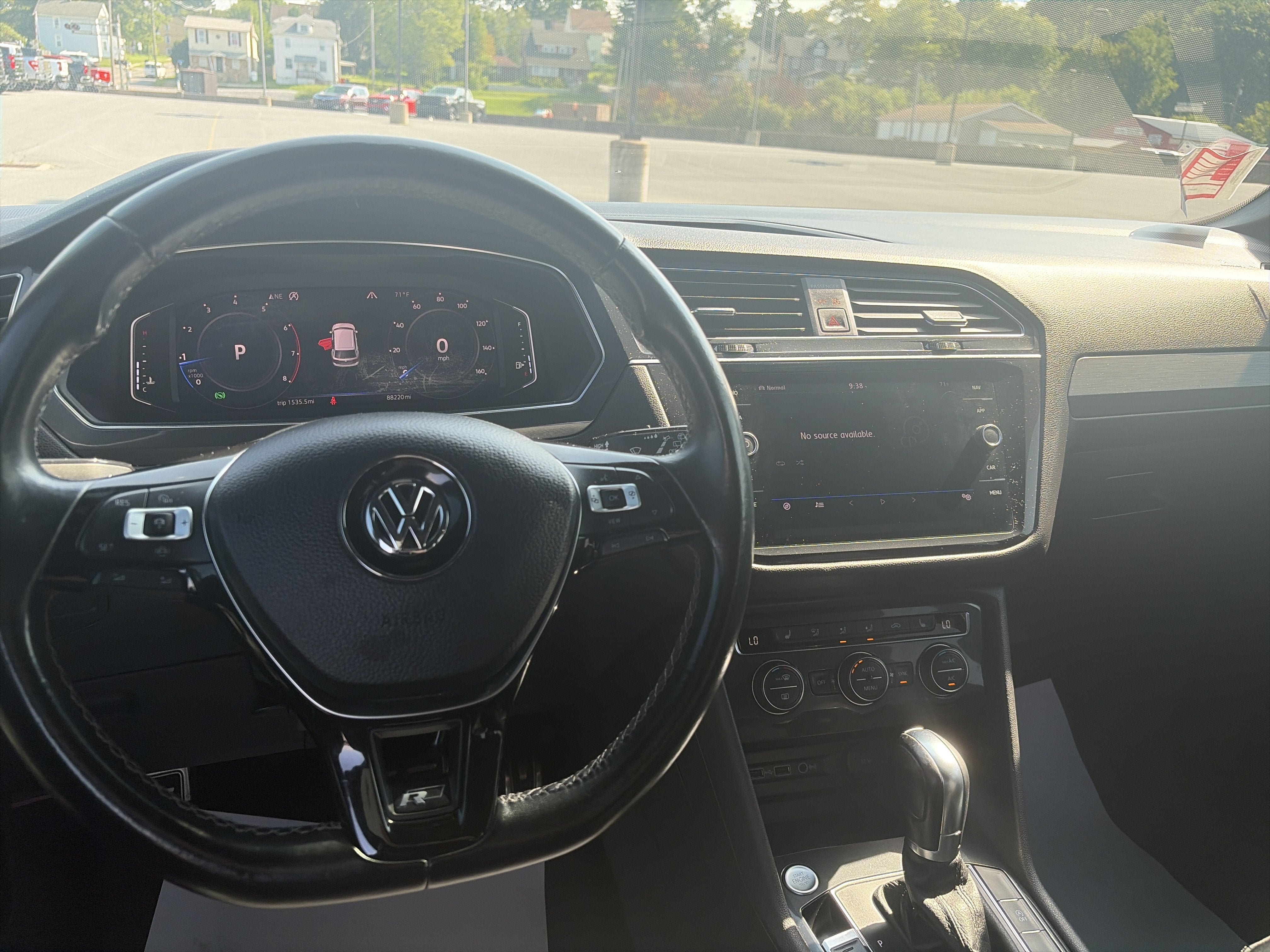 2019 Volkswagen Tiguan SE