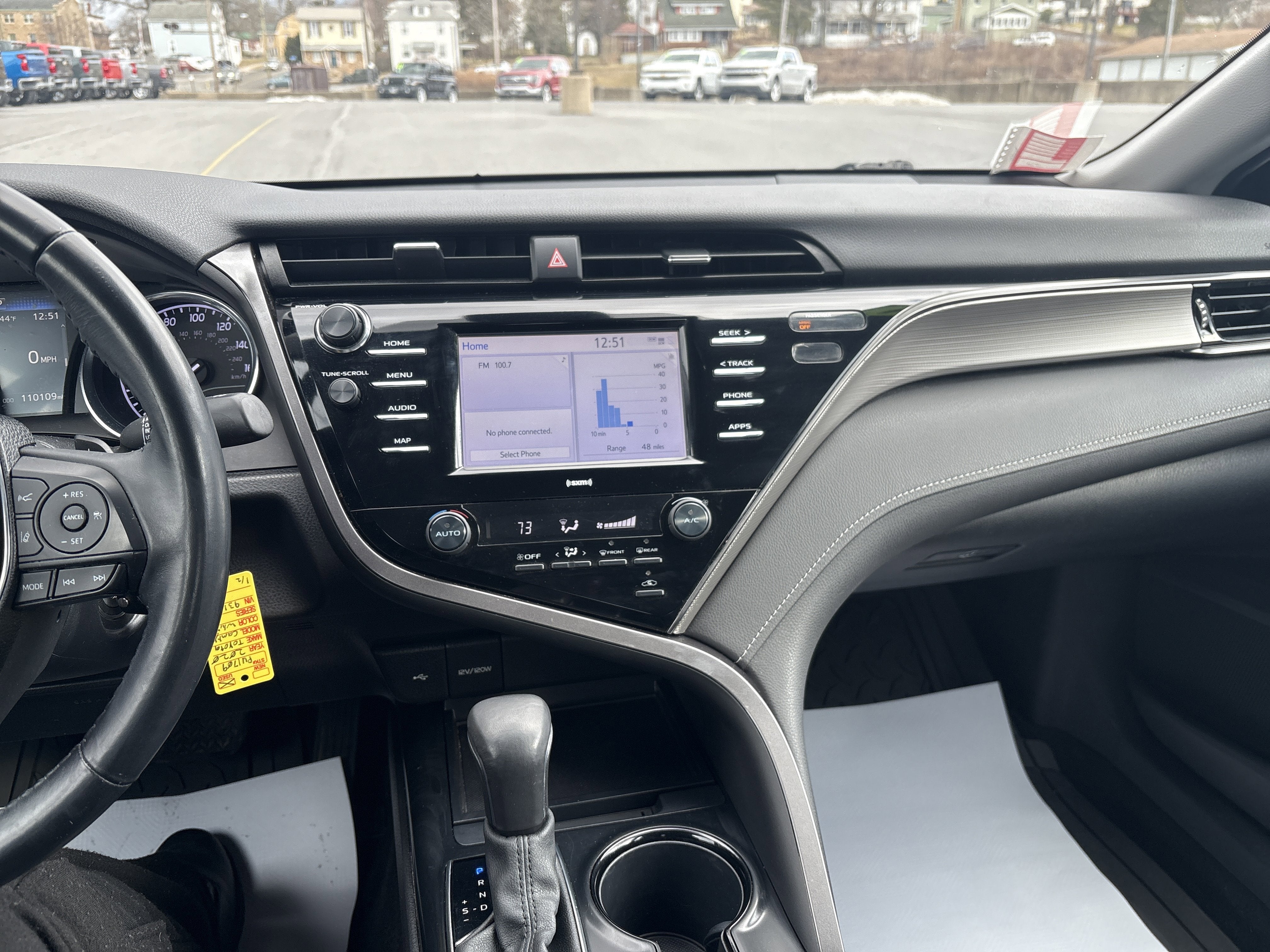 2020 Toyota Camry SE