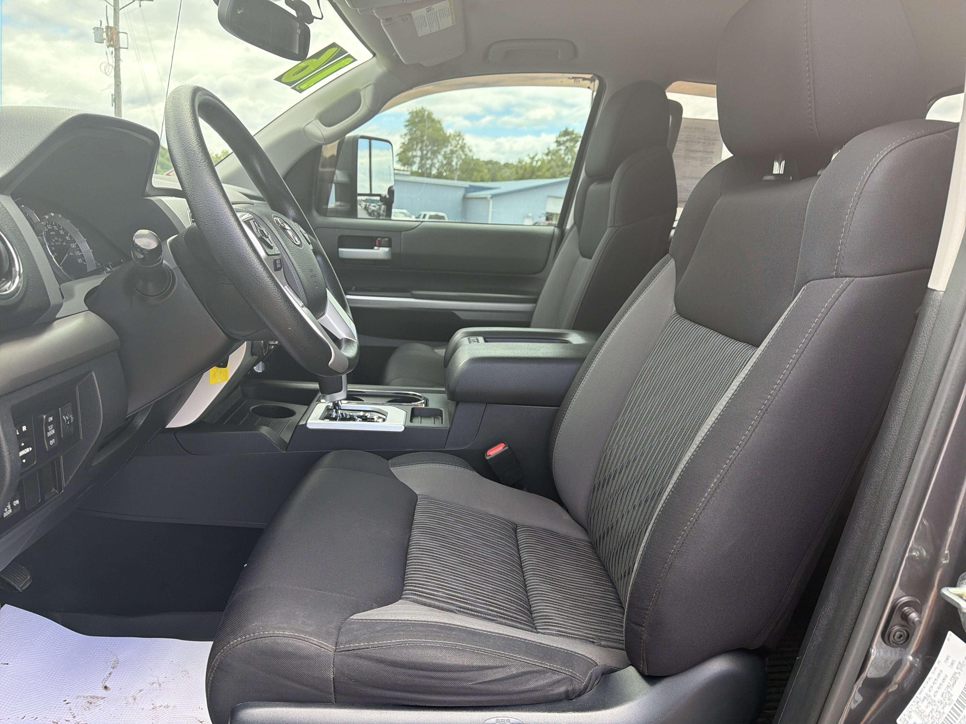 2016 Toyota Tundra 4WD Truck SR