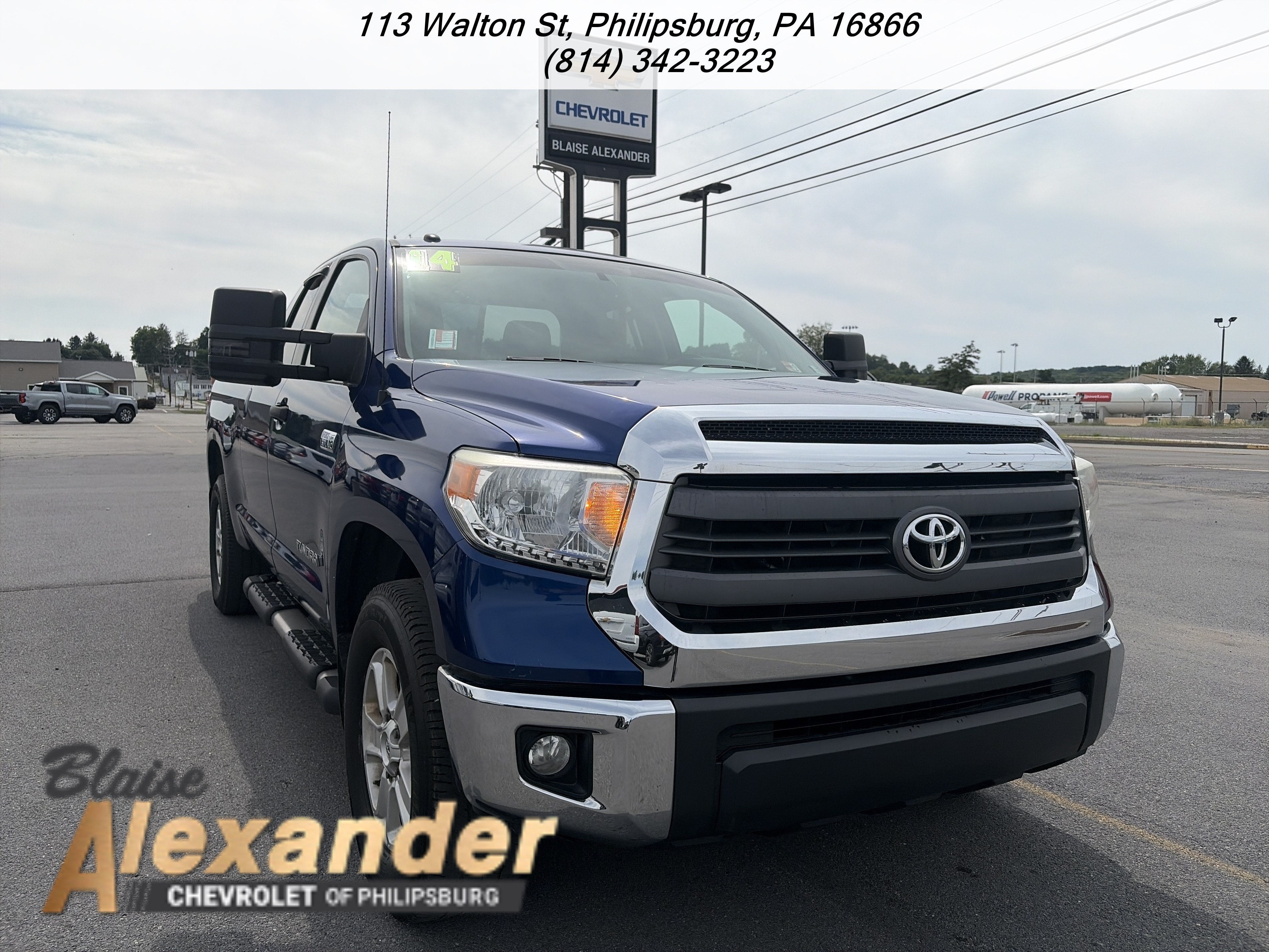 2014 Toyota Tundra 4WD Truck SR