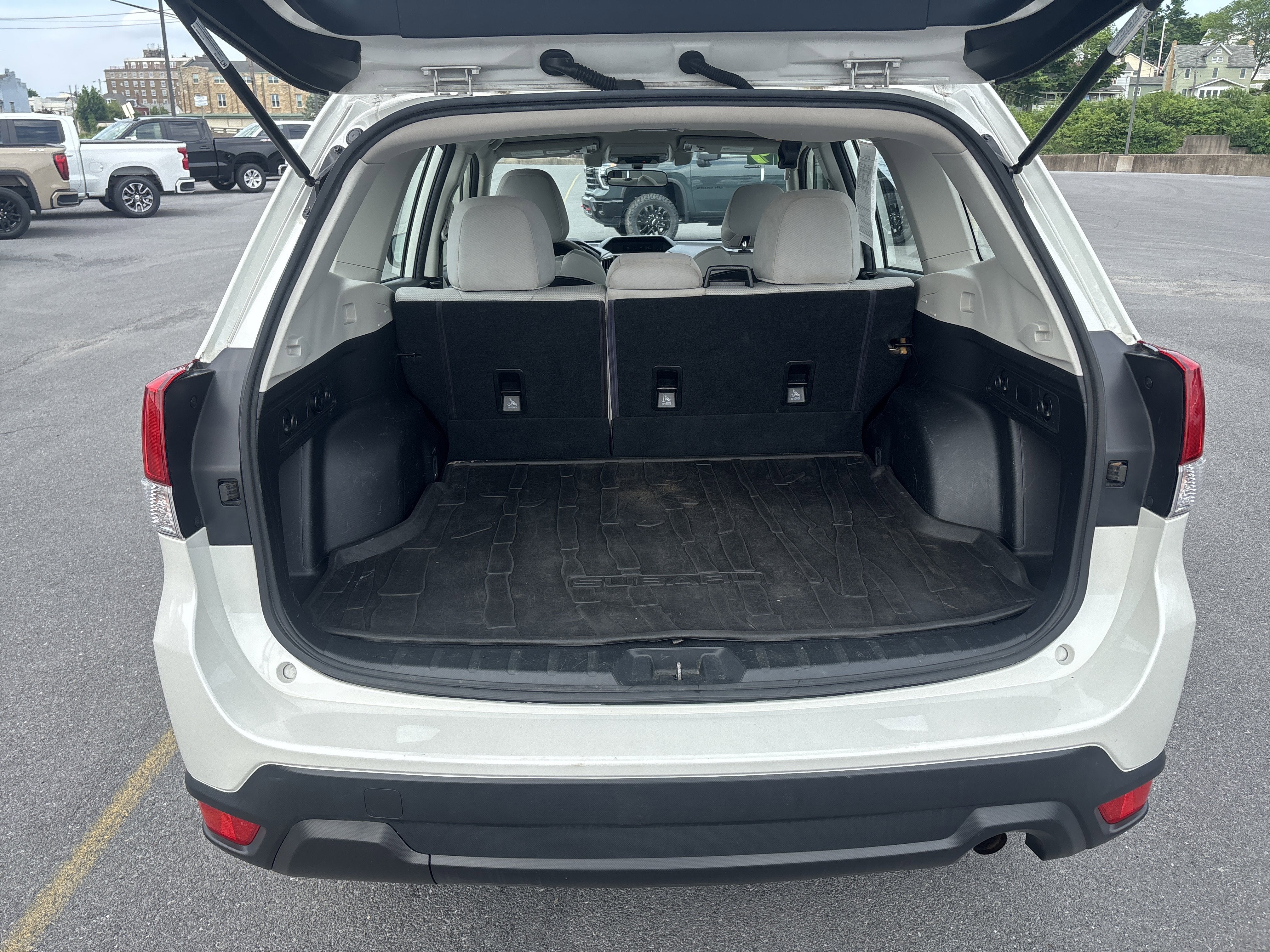 2019 Subaru Forester Base