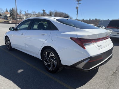 2025 Hyundai Elantra SEL Convenience