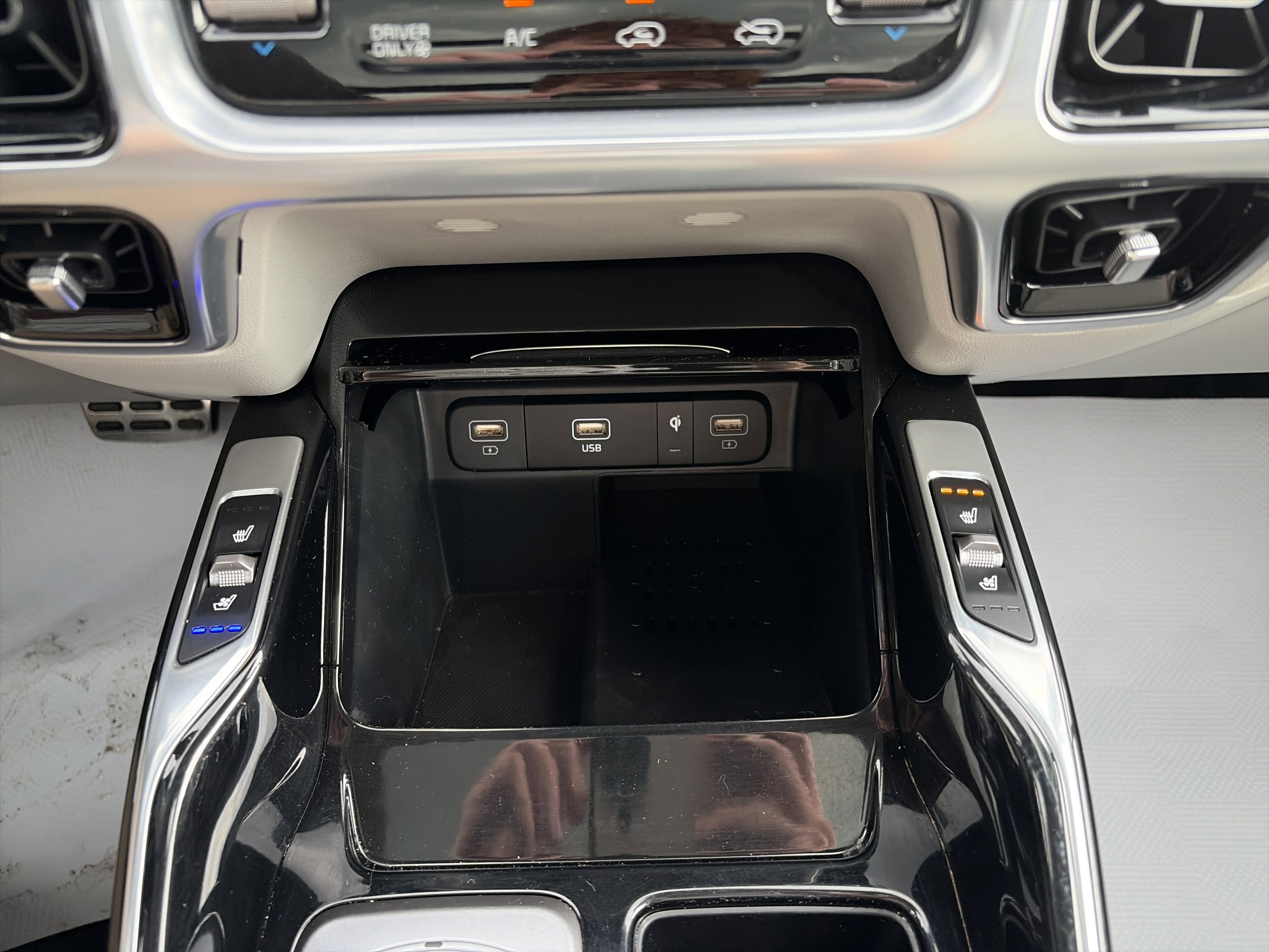 2023 Kia Sorento Hybrid SX Prestige
