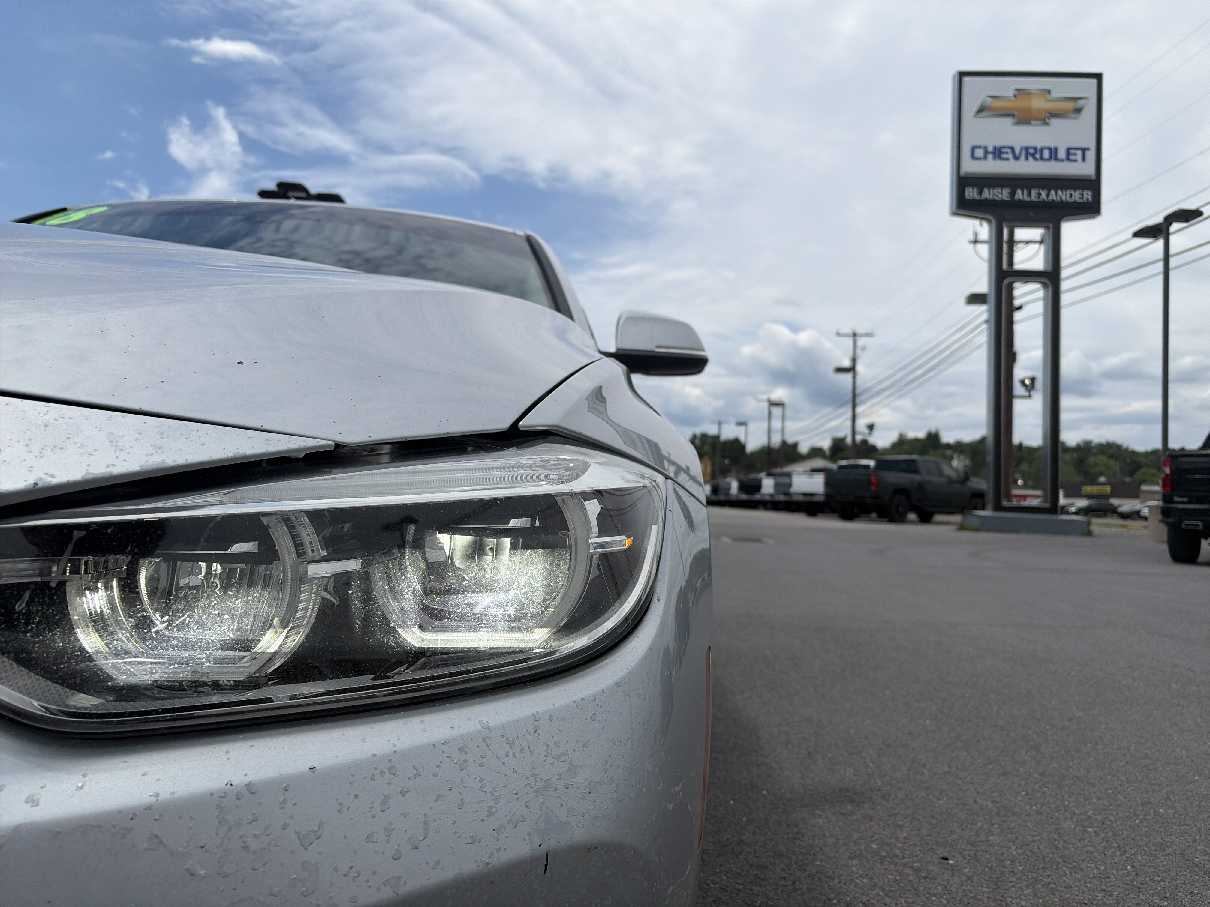 2018 BMW 3 Series 320i xDrive