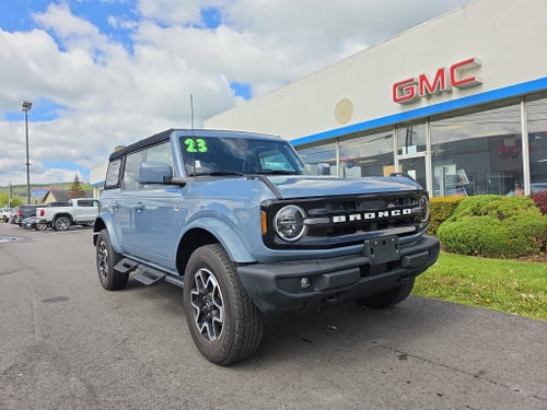 2023 Ford Bronco Base