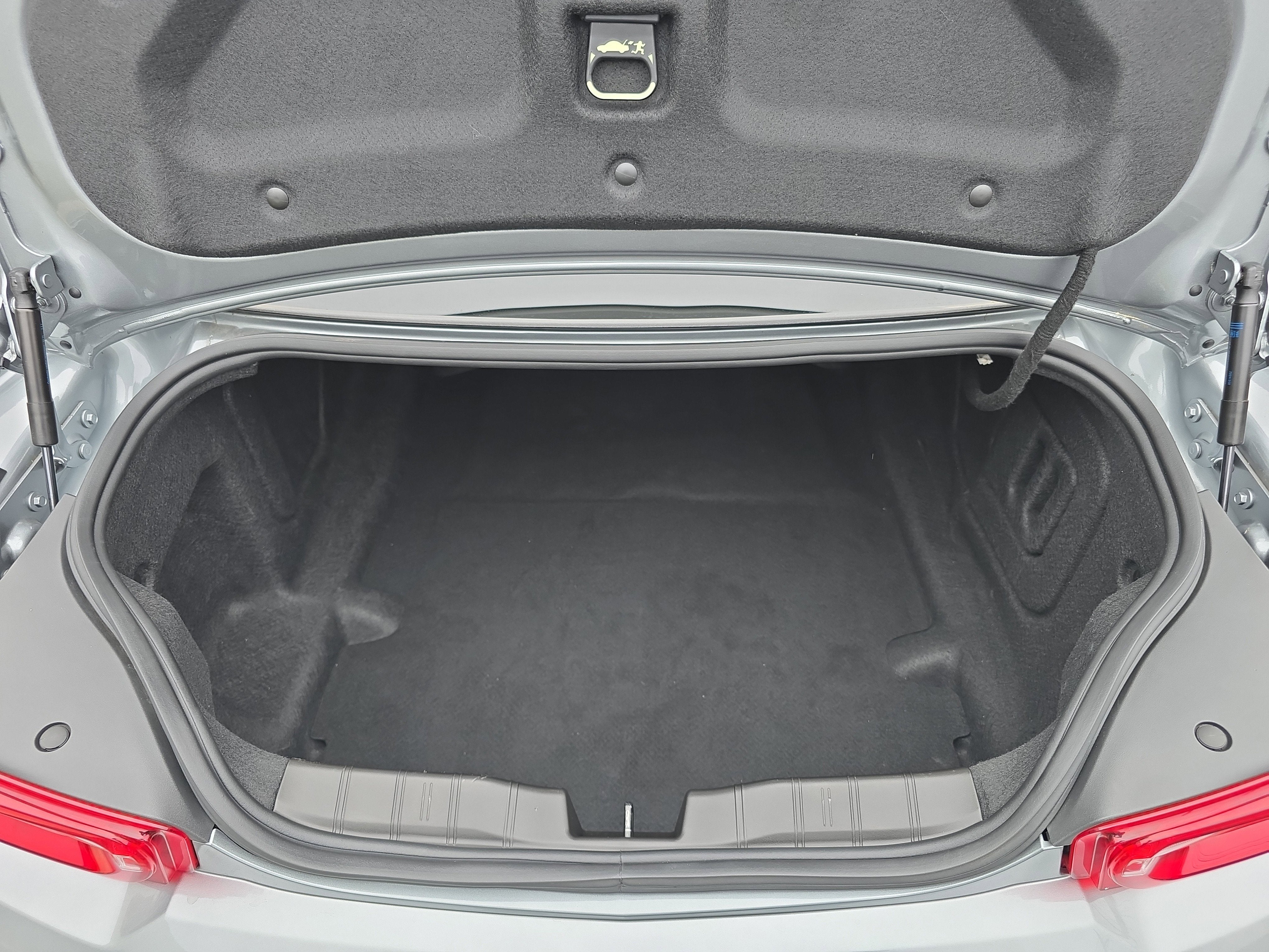 2023 Chevrolet Camaro LT1