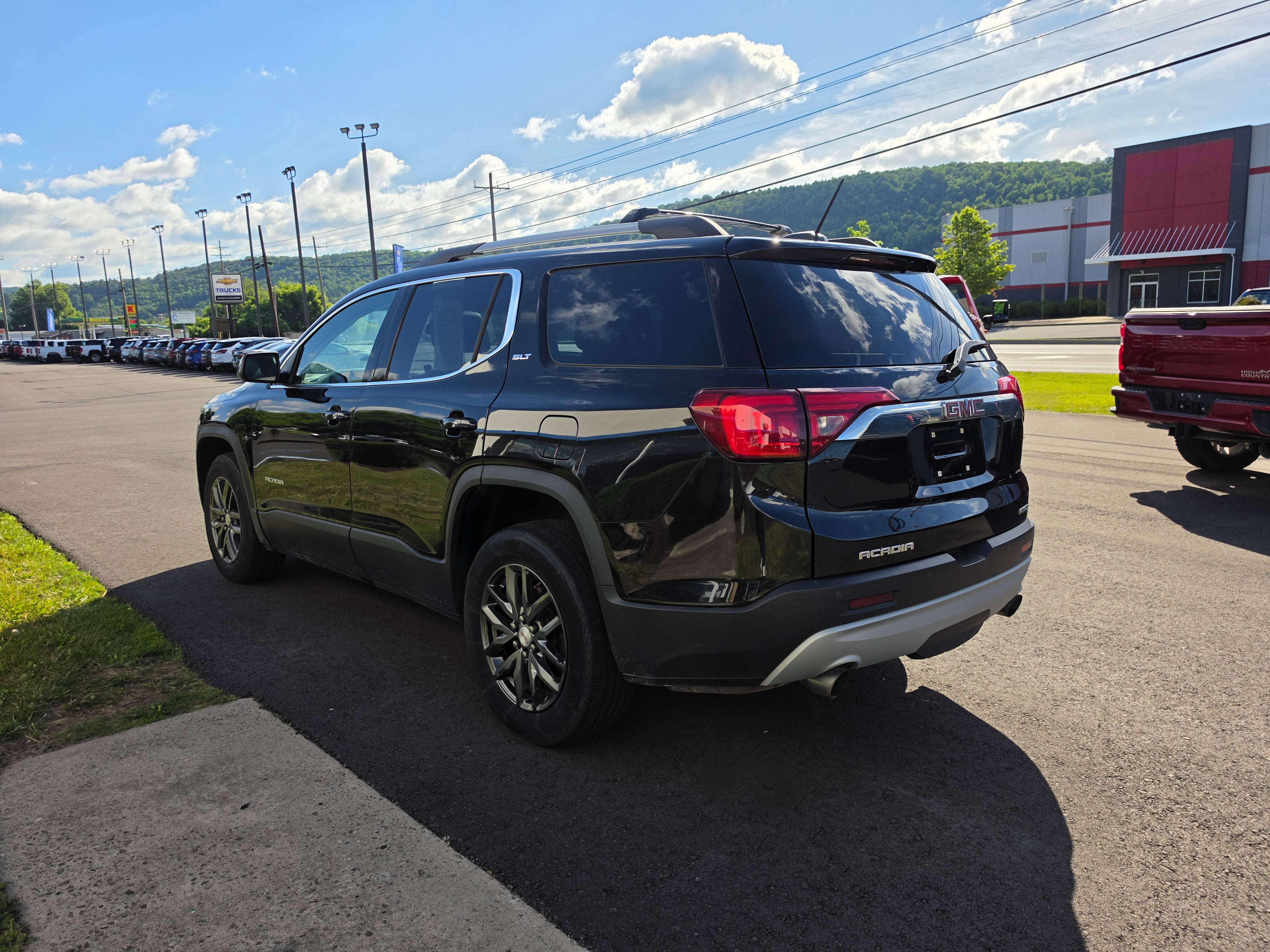 2018 GMC Acadia SLT