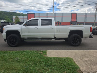 2019 GMC Sierra 3500 HD Denali
