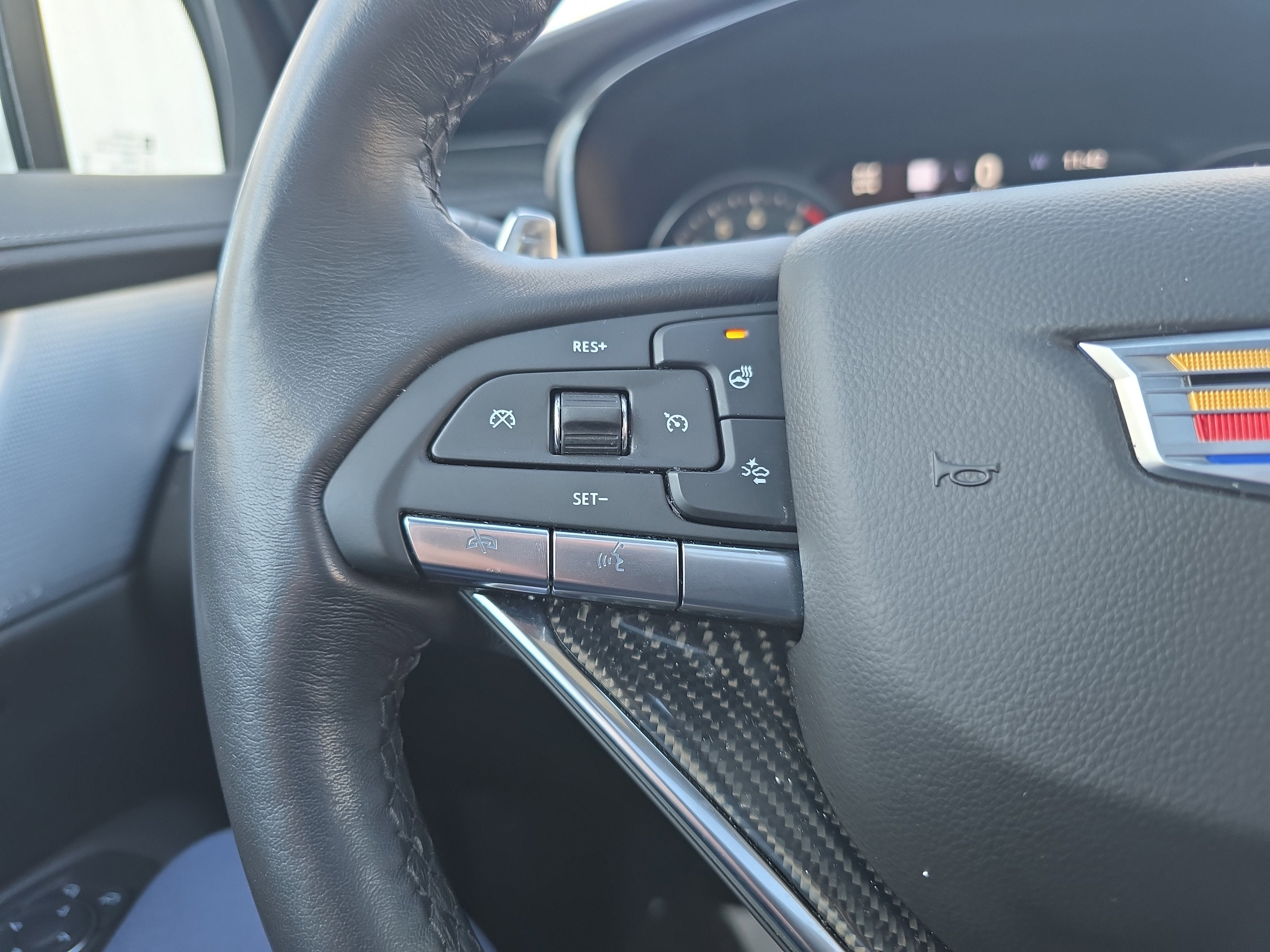 2024 Cadillac XT6 Sport