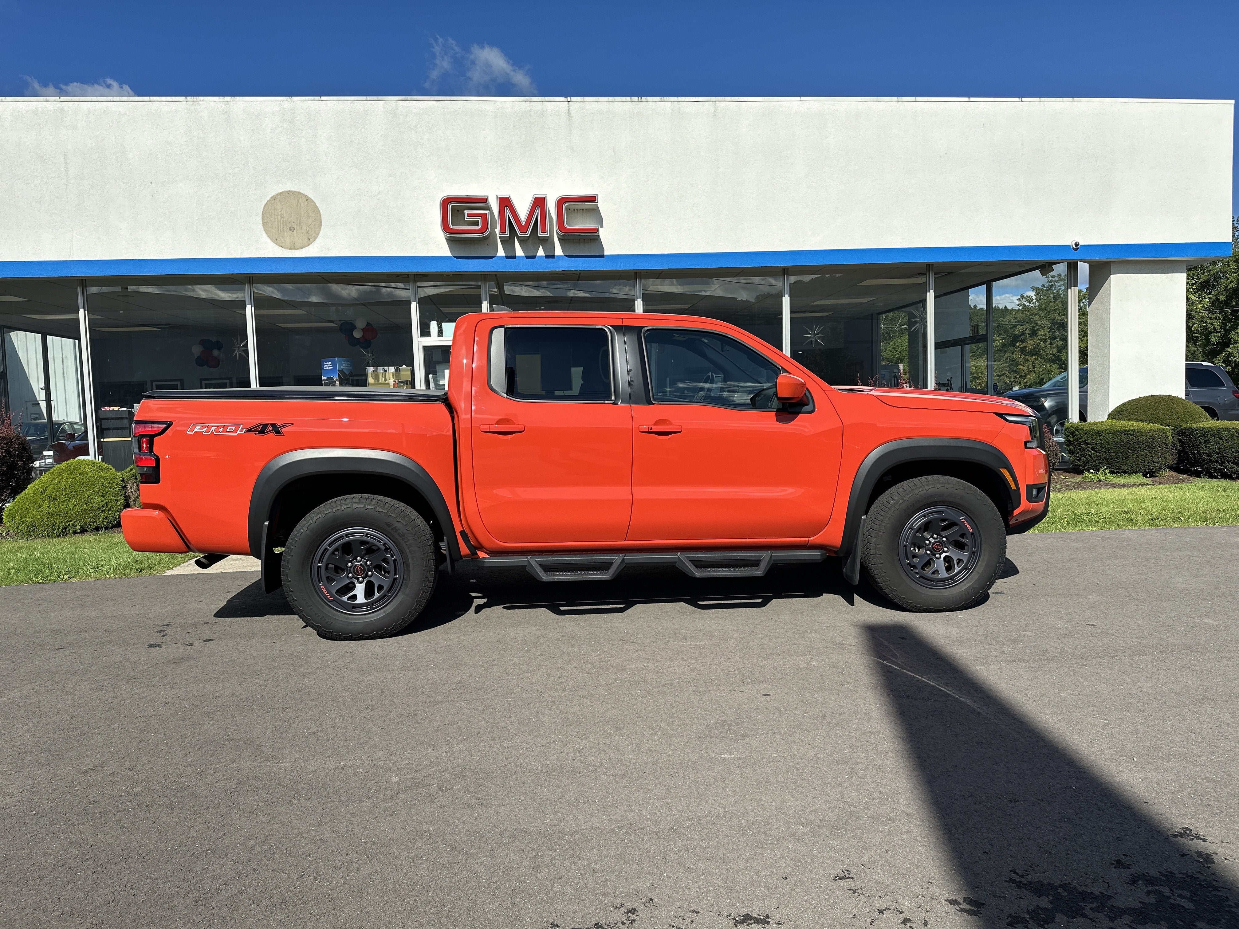 2025 Nissan Frontier PRO-4X
