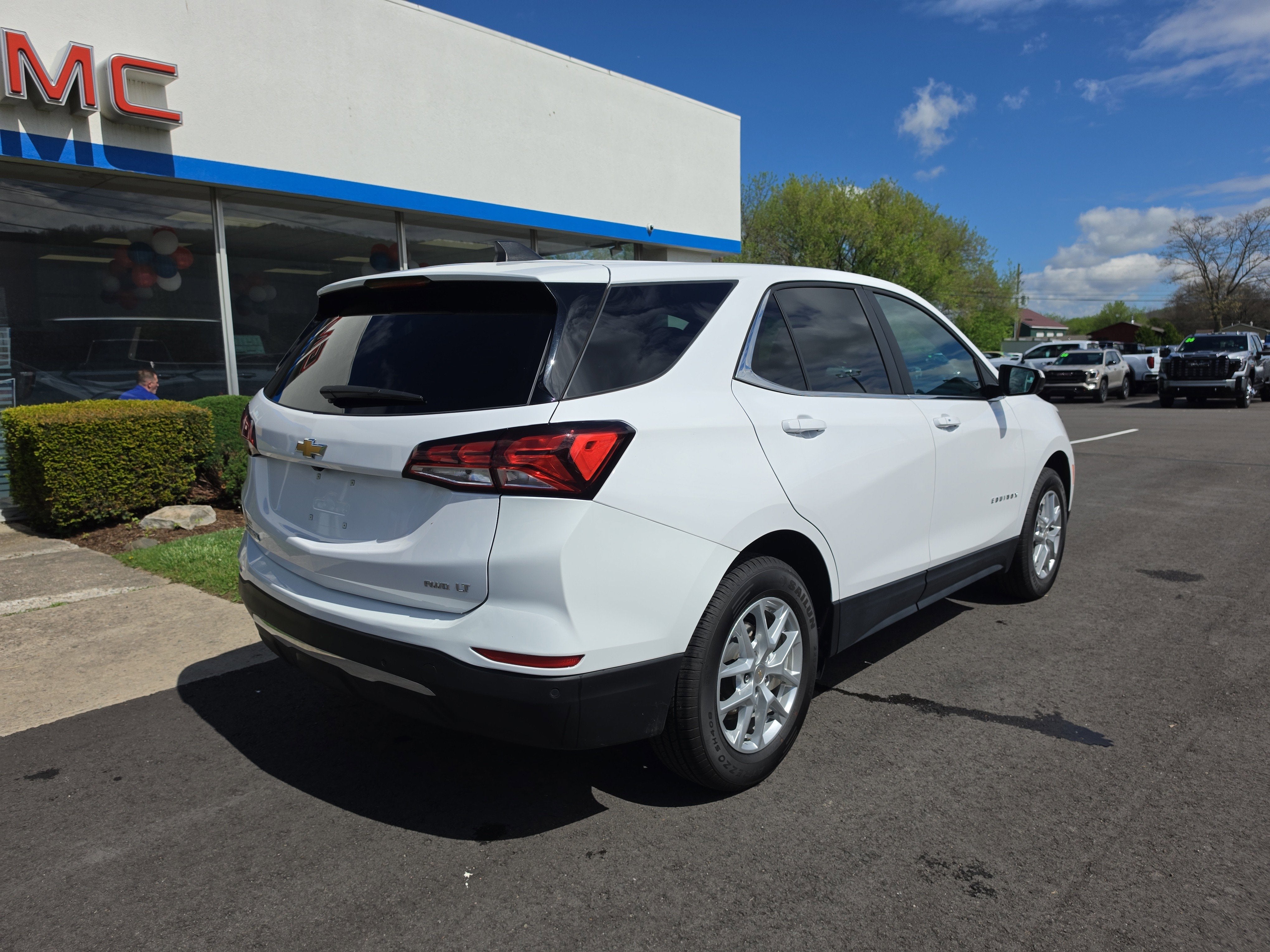 2024 Chevrolet Equinox LT