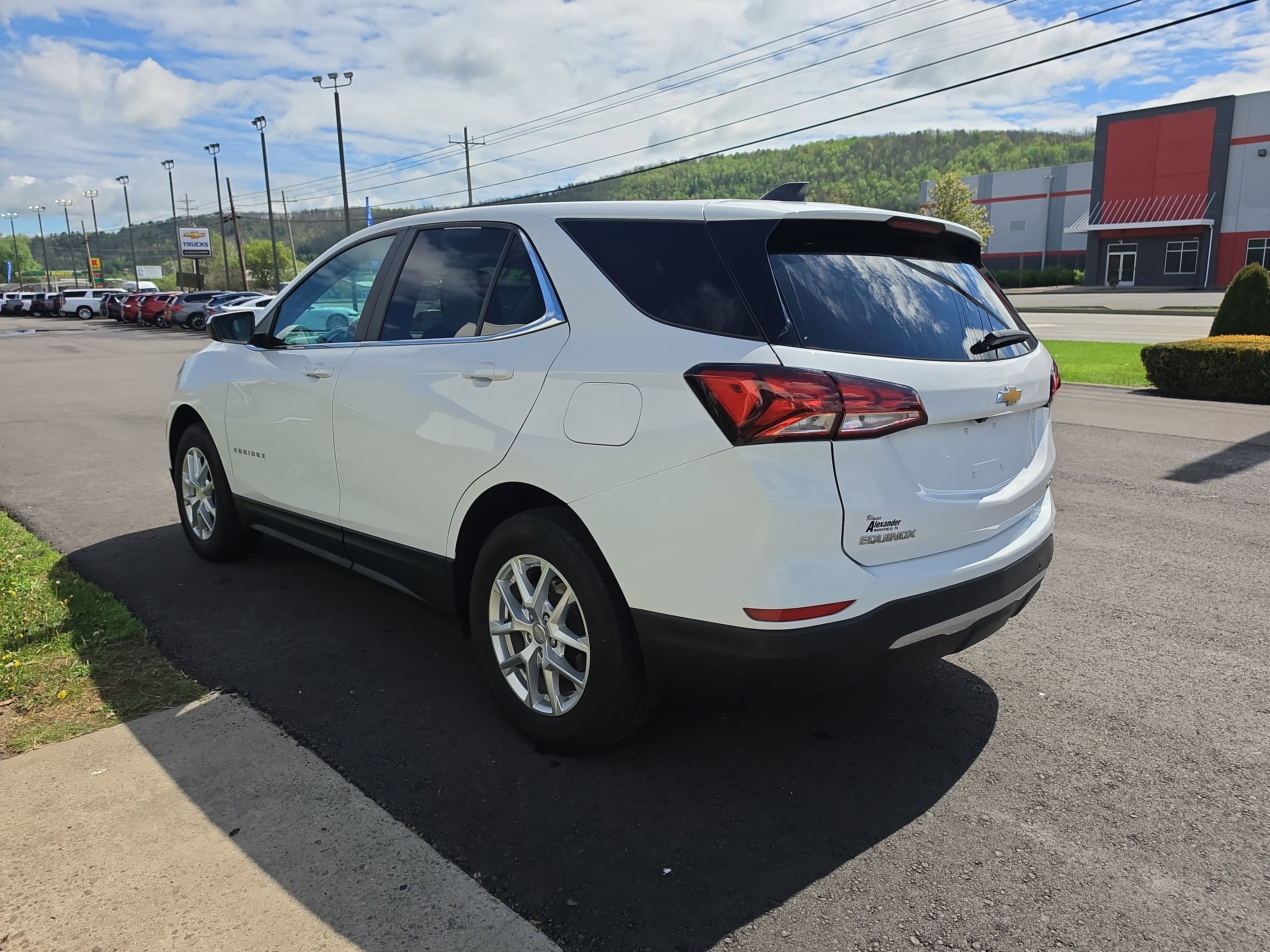 2024 Chevrolet Equinox LT