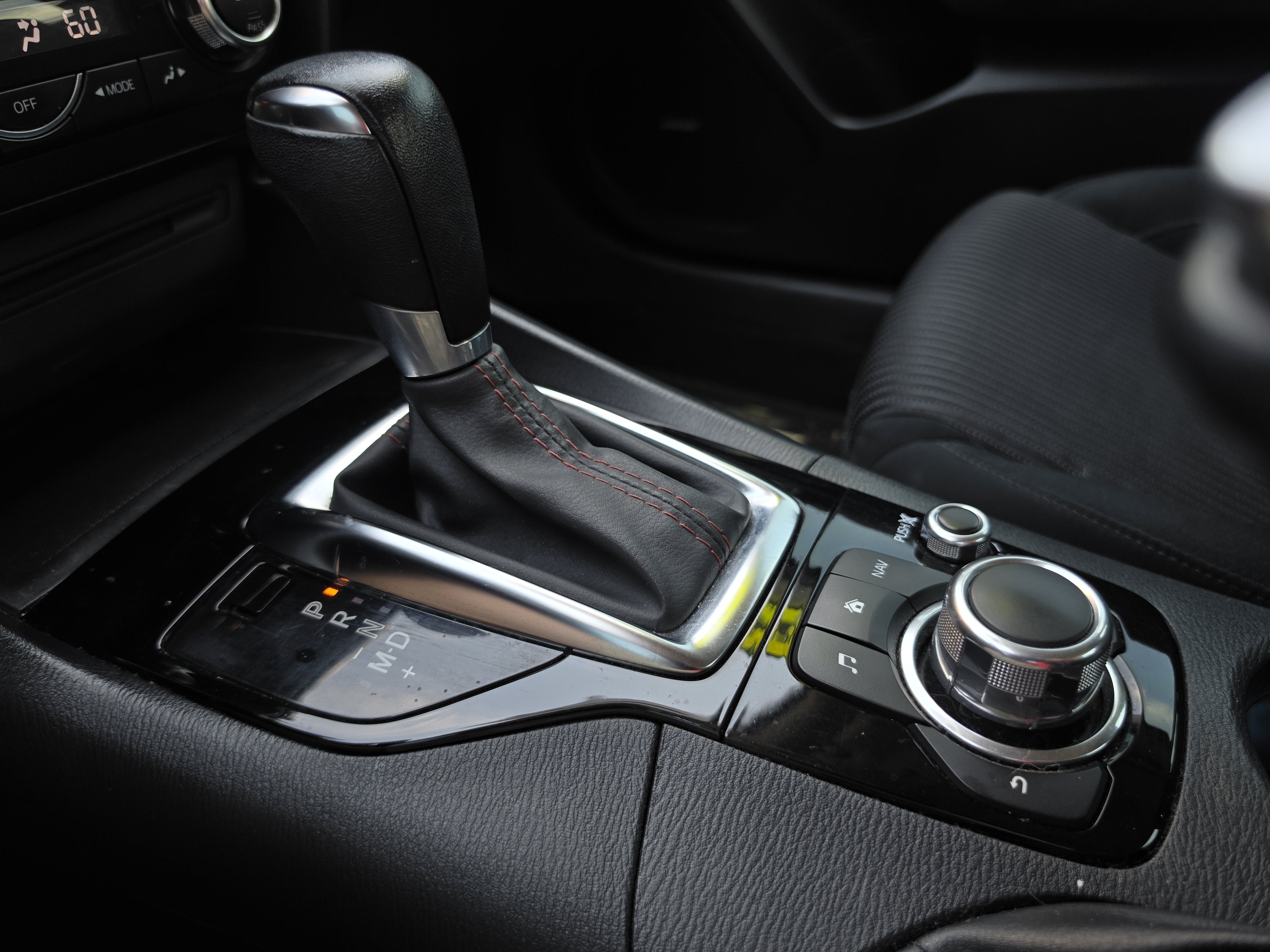 2015 Mazda Mazda3 i Touring