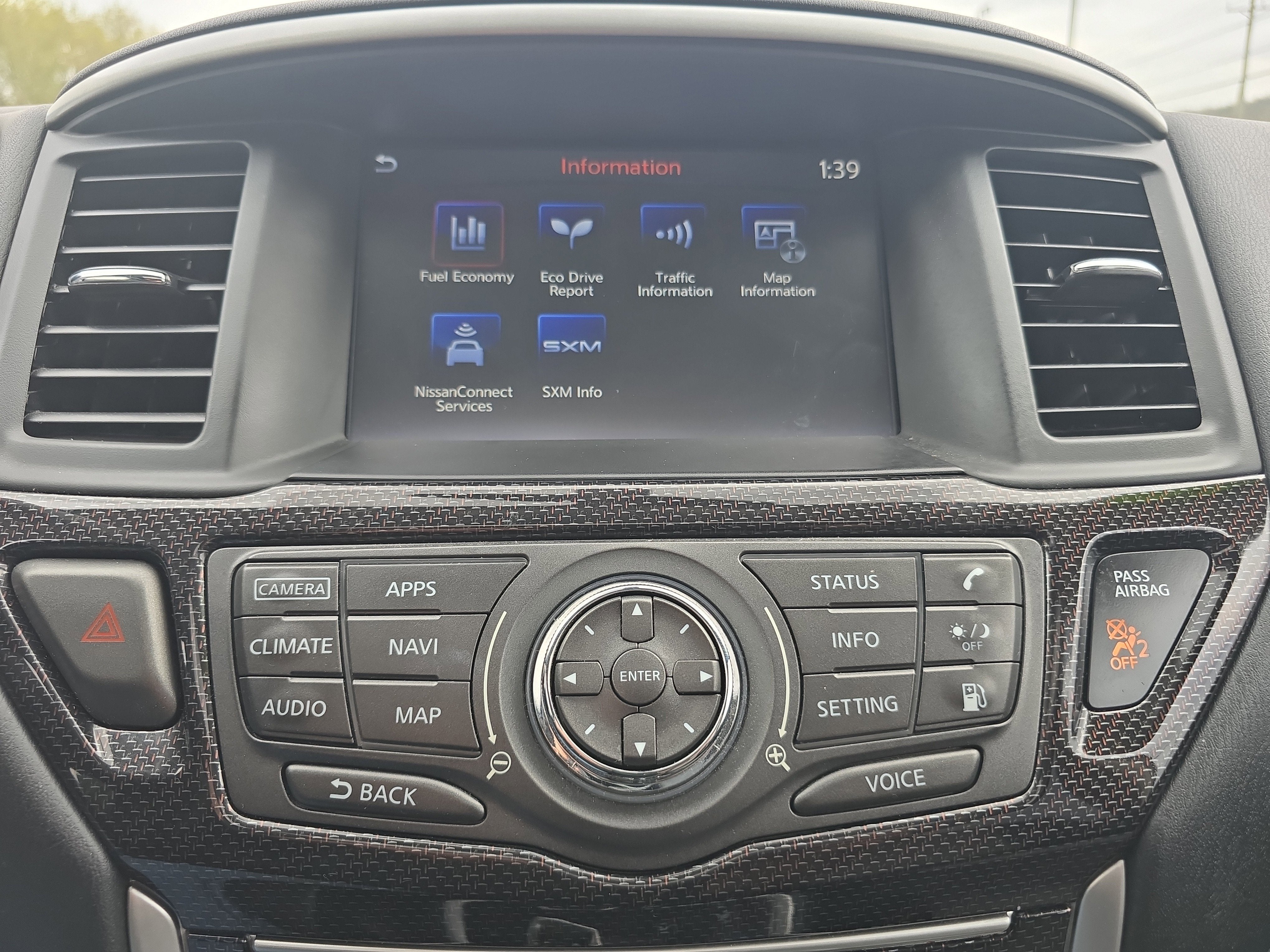 2019 Nissan Pathfinder SL