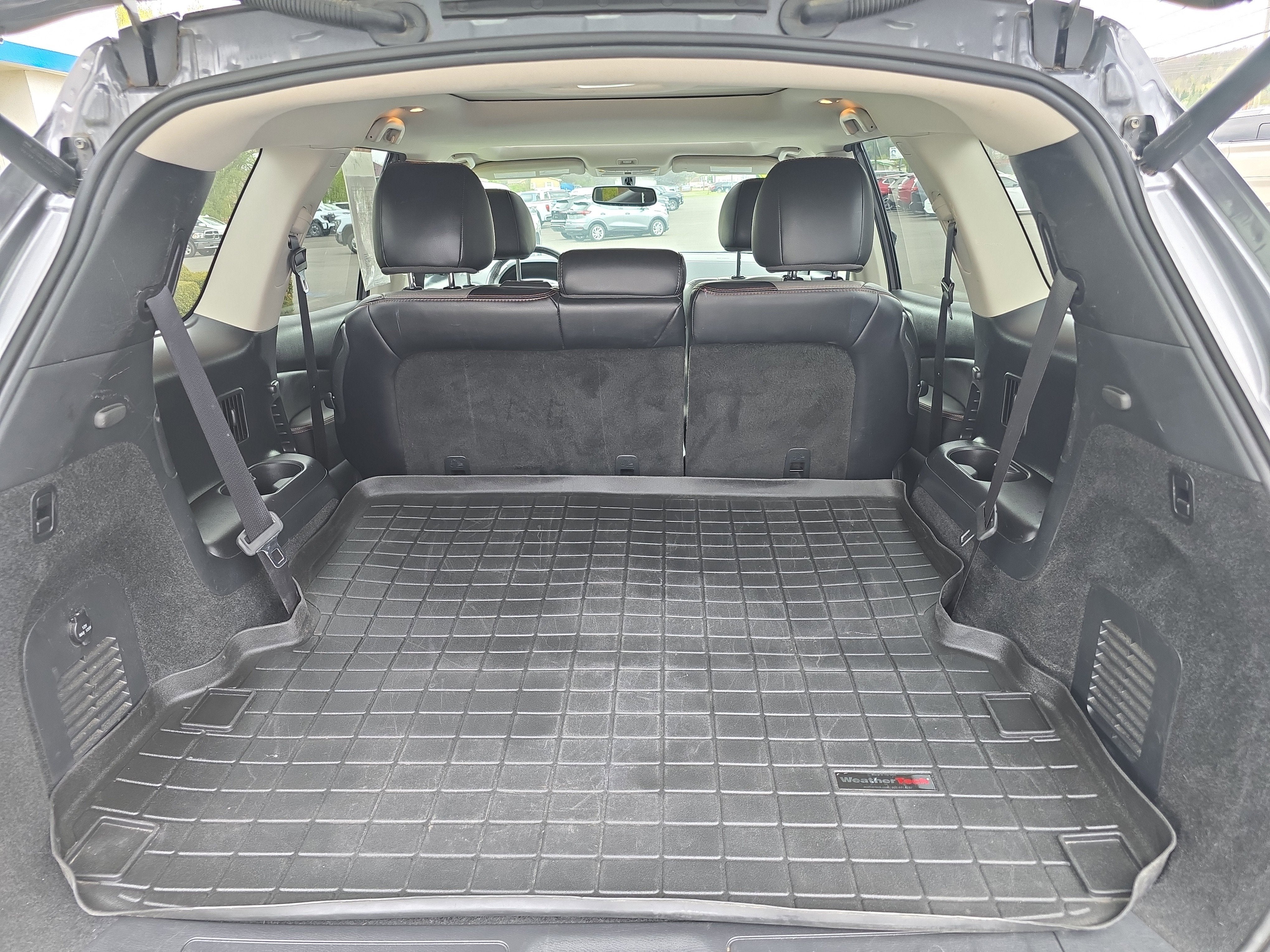 2019 Nissan Pathfinder SL