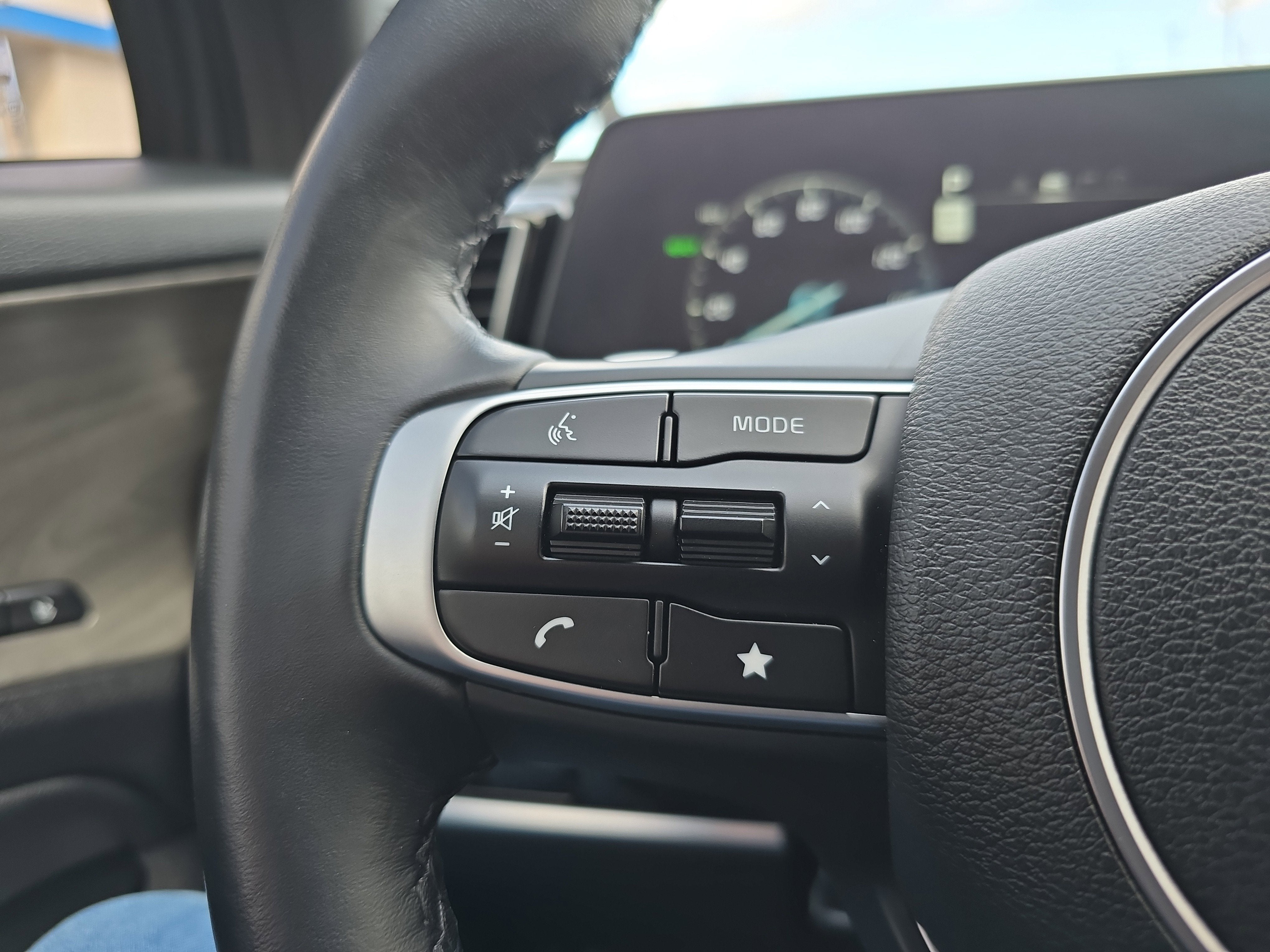 2025 Kia Sportage Plug-In Hybrid X-Line Prestige