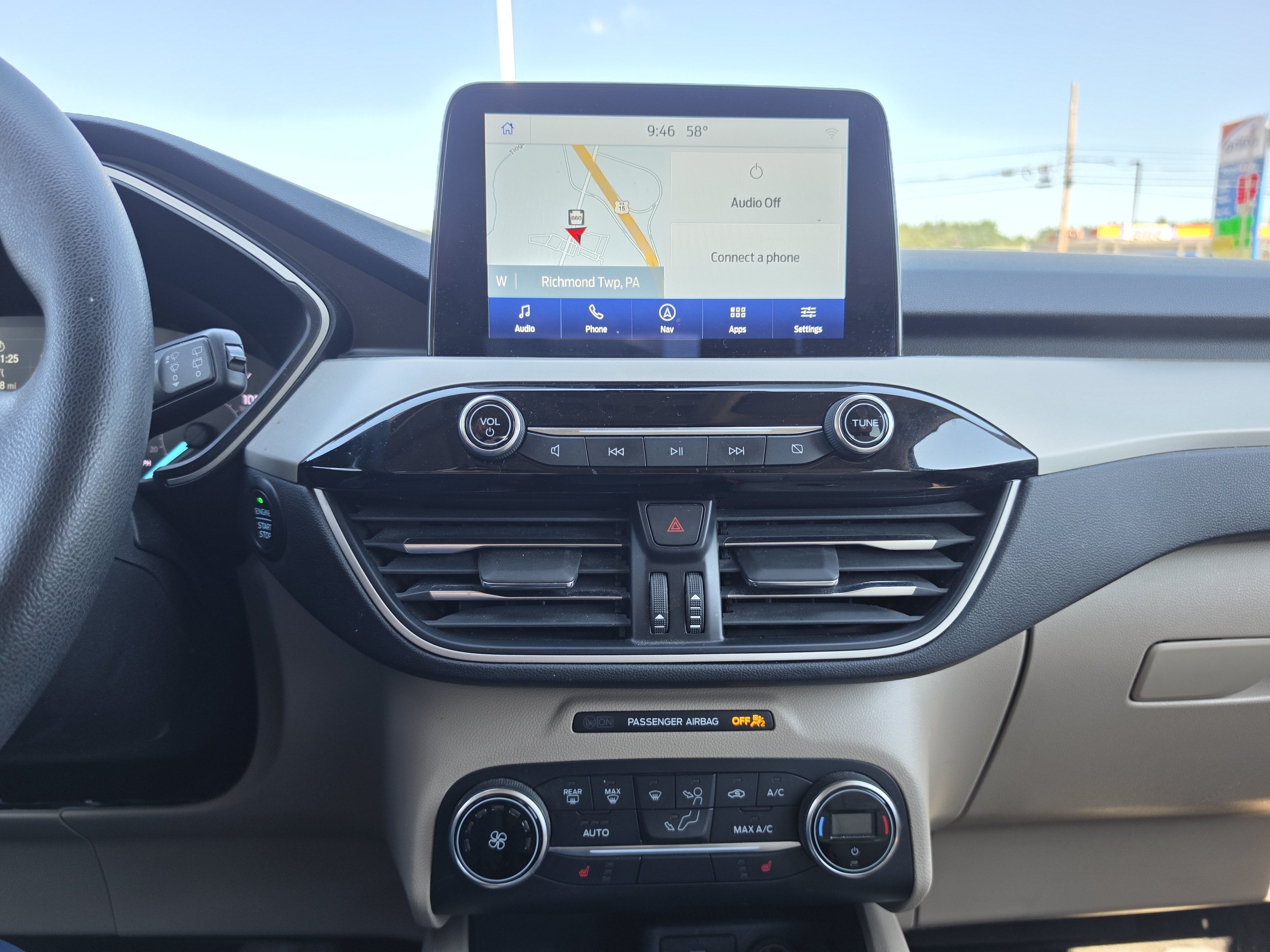 2020 Ford Escape SE