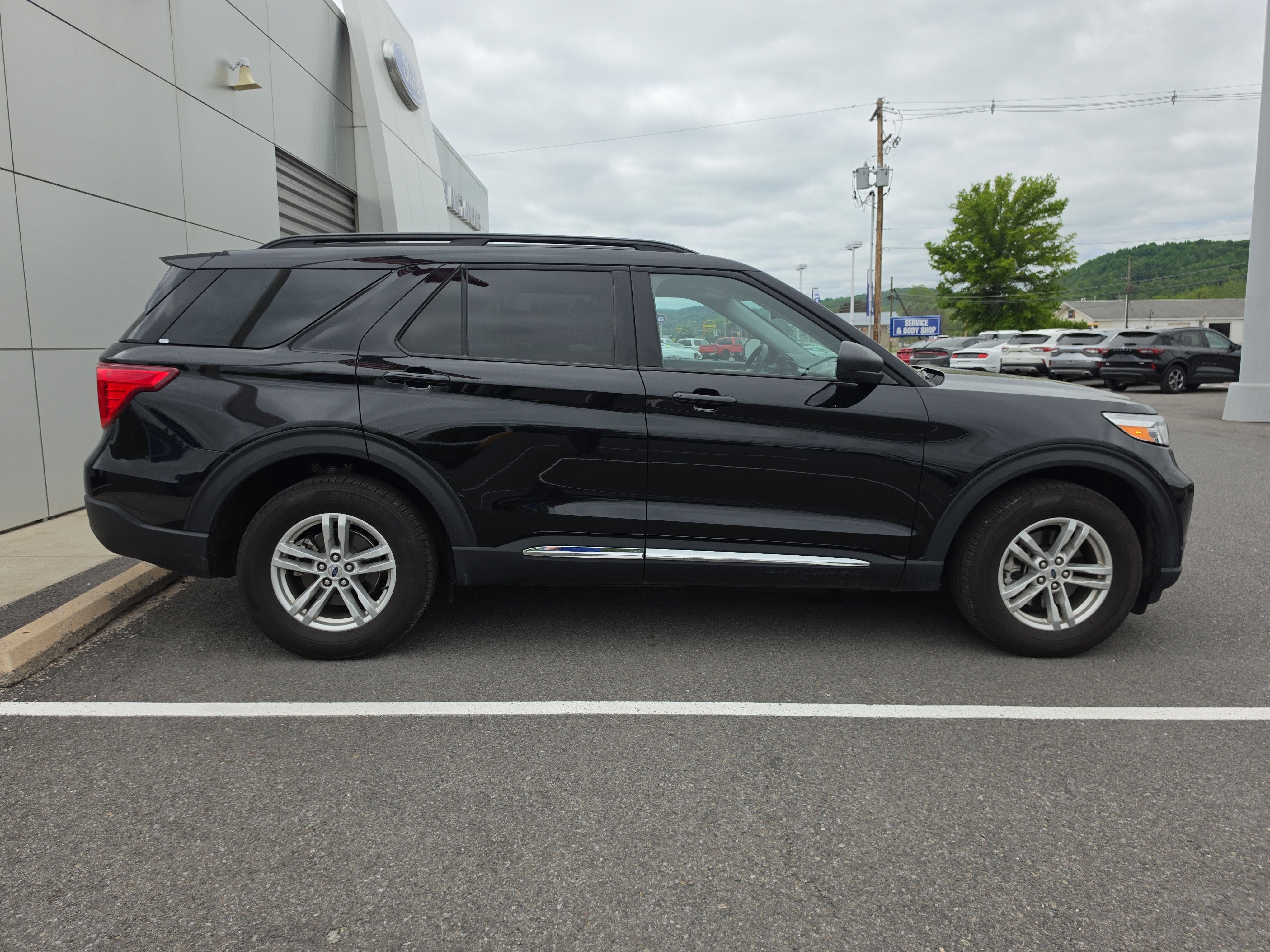 2024 Ford Explorer XLT