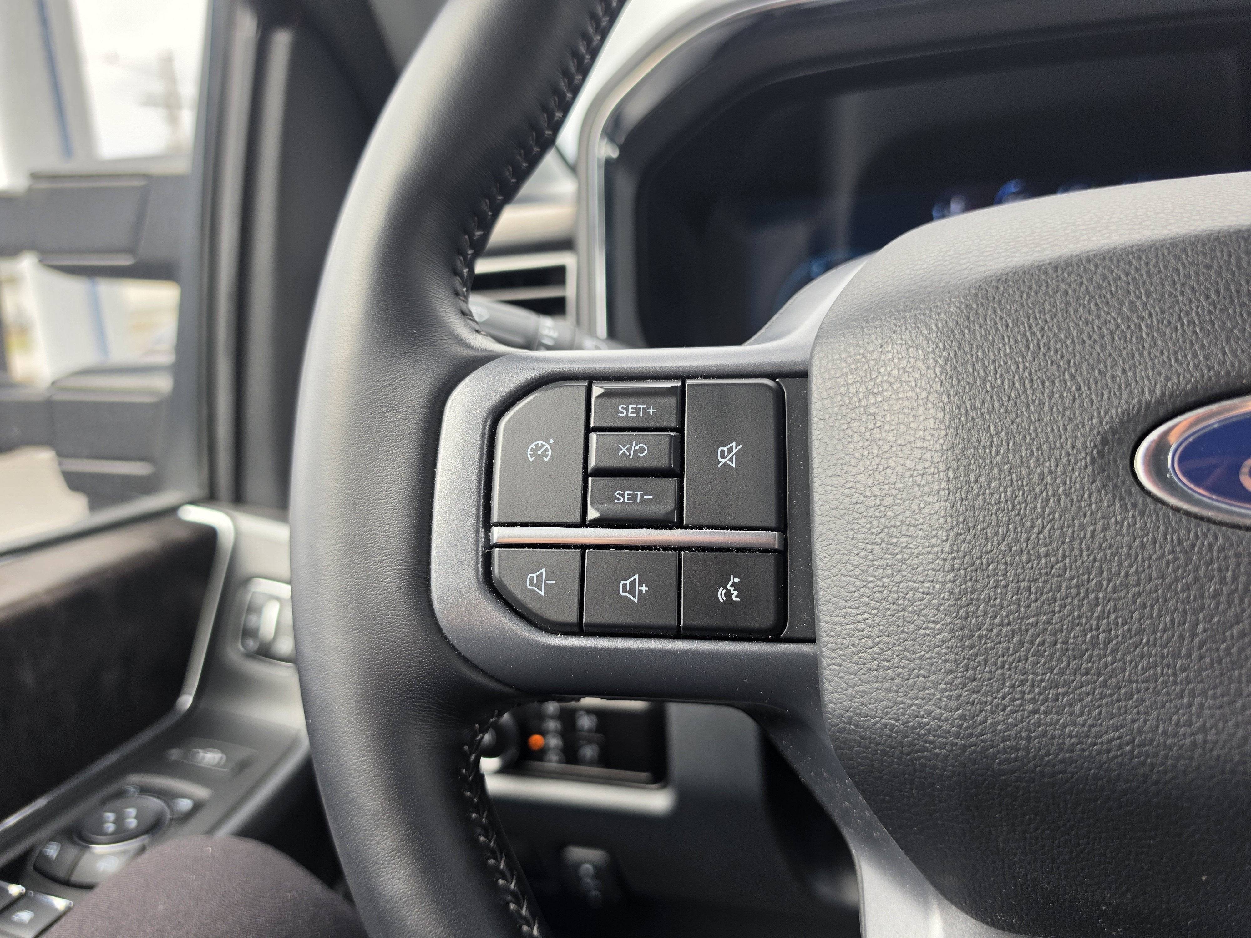 2023 Ford Super Duty F-250 LARIAT