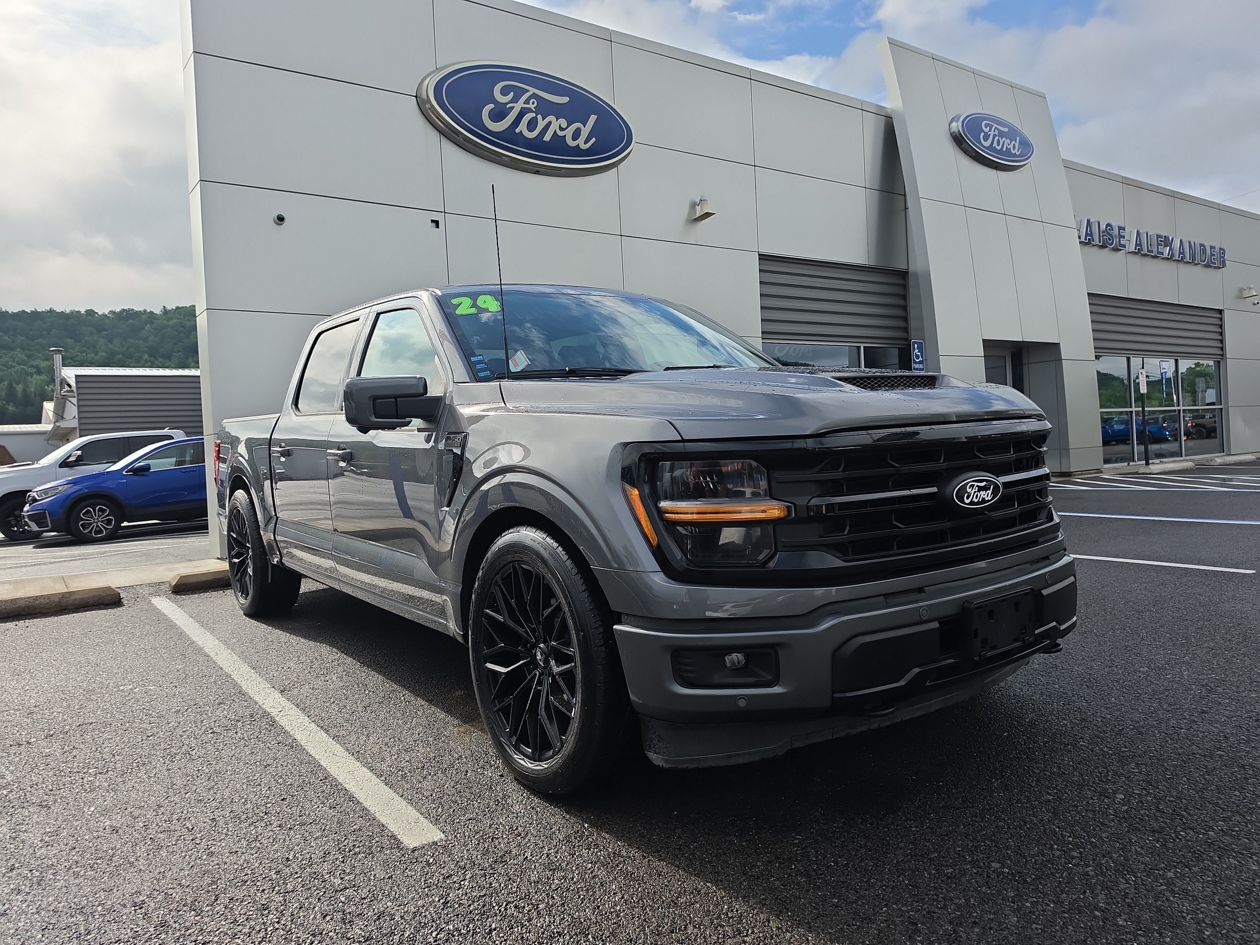 2024 Ford F-150 XLT