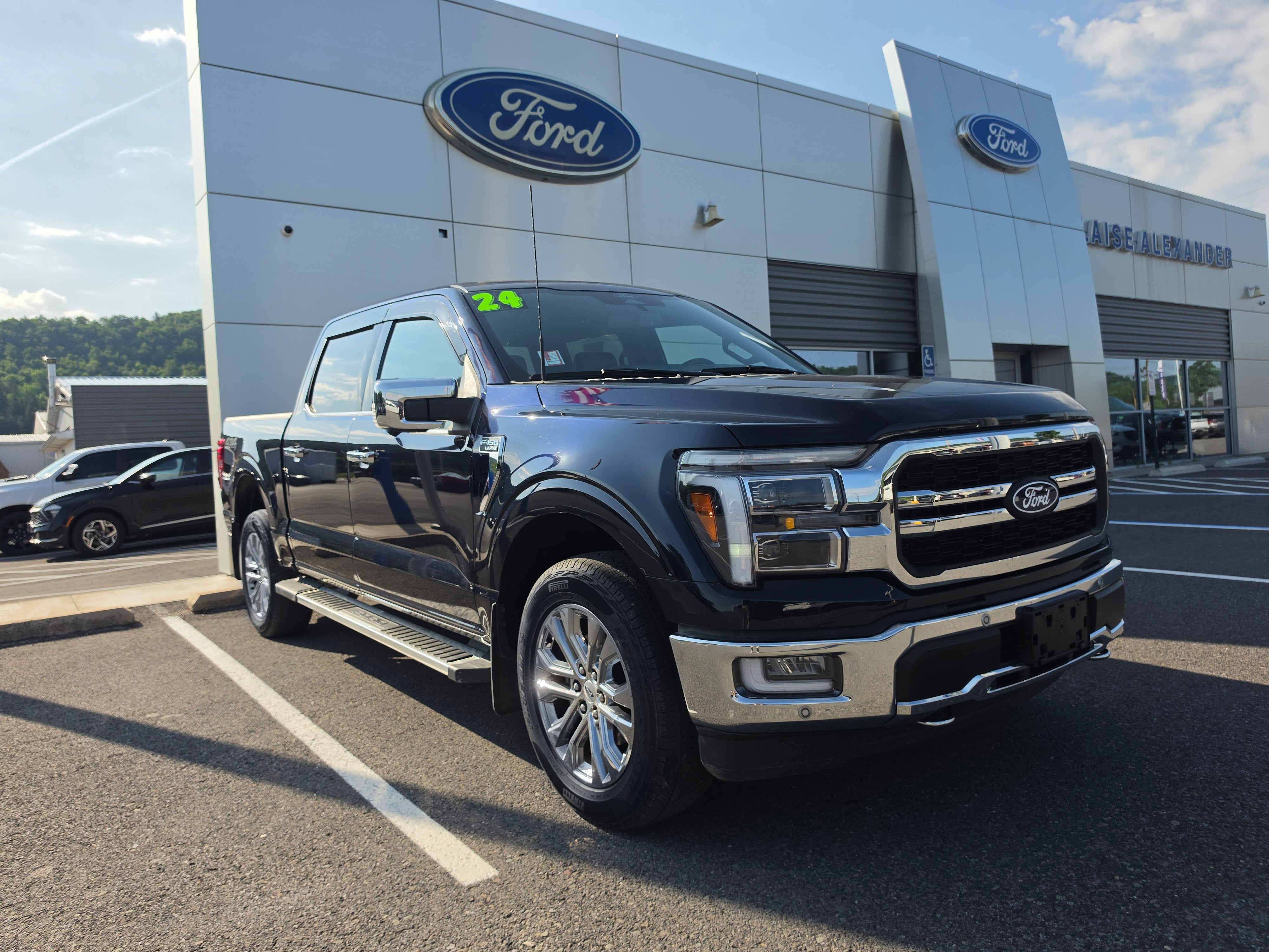 2024 Ford F-150 LARIAT