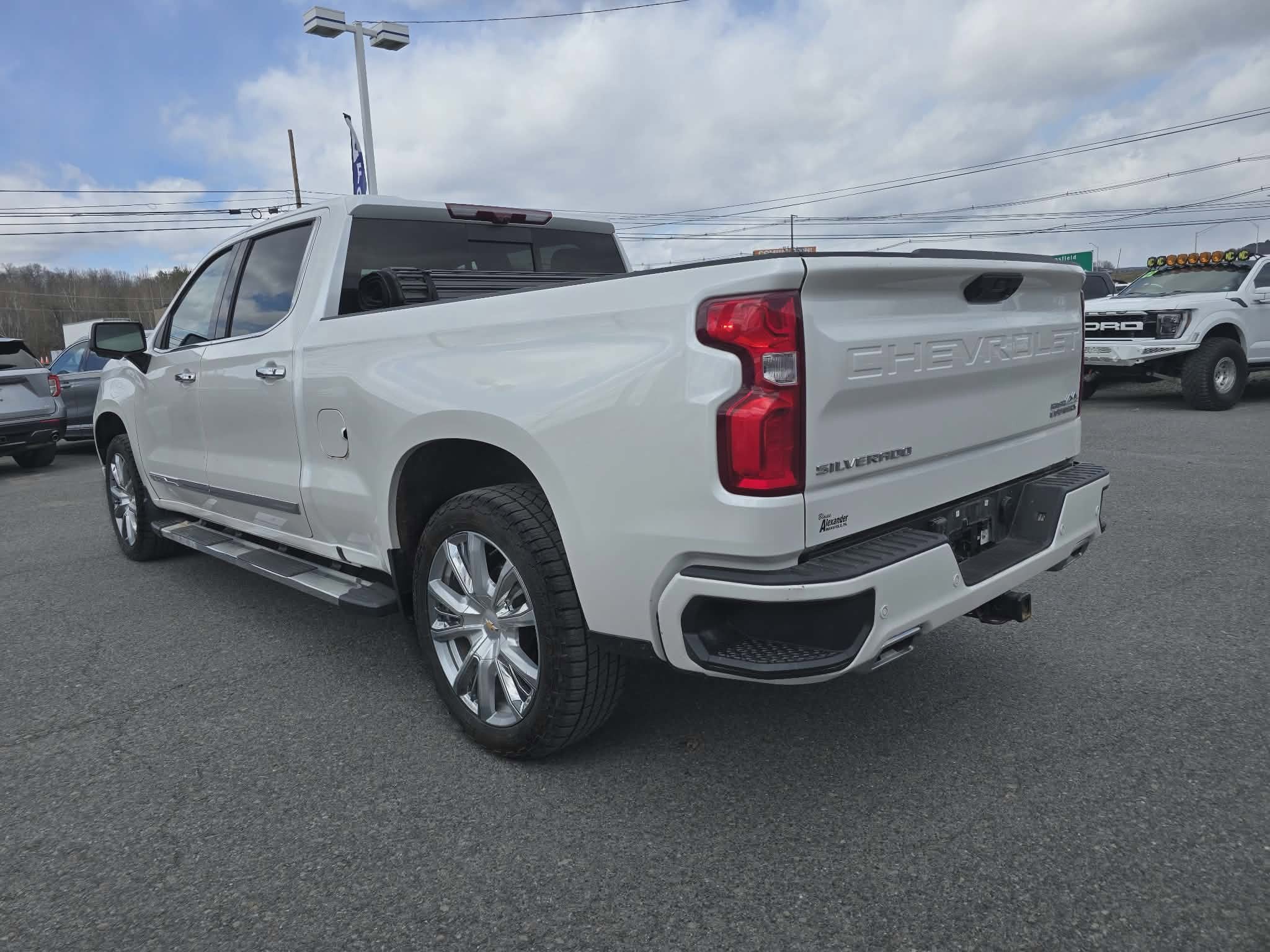 2024 Chevrolet Silverado 1500 High Country