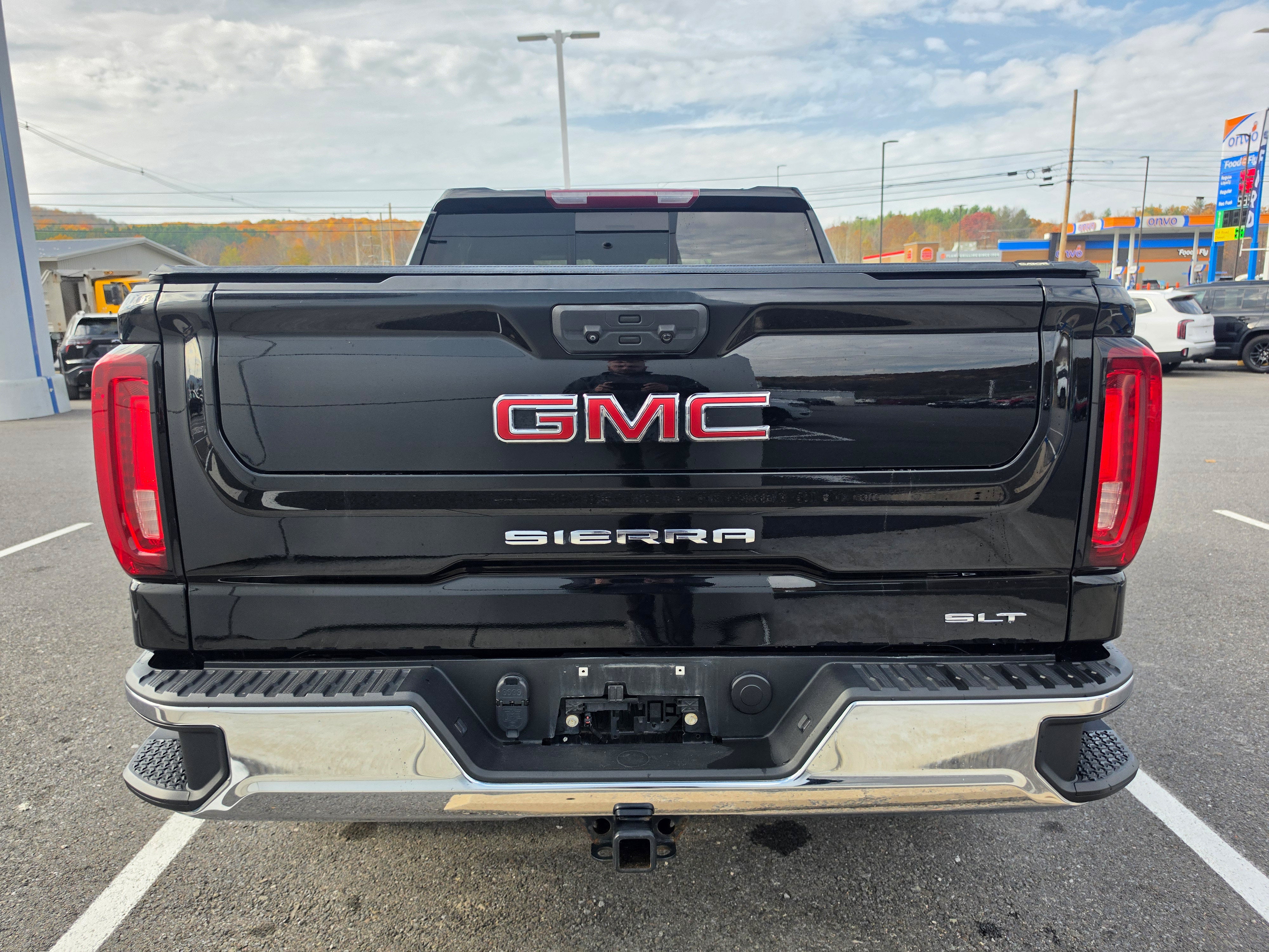 2022 GMC Sierra 1500 SLT