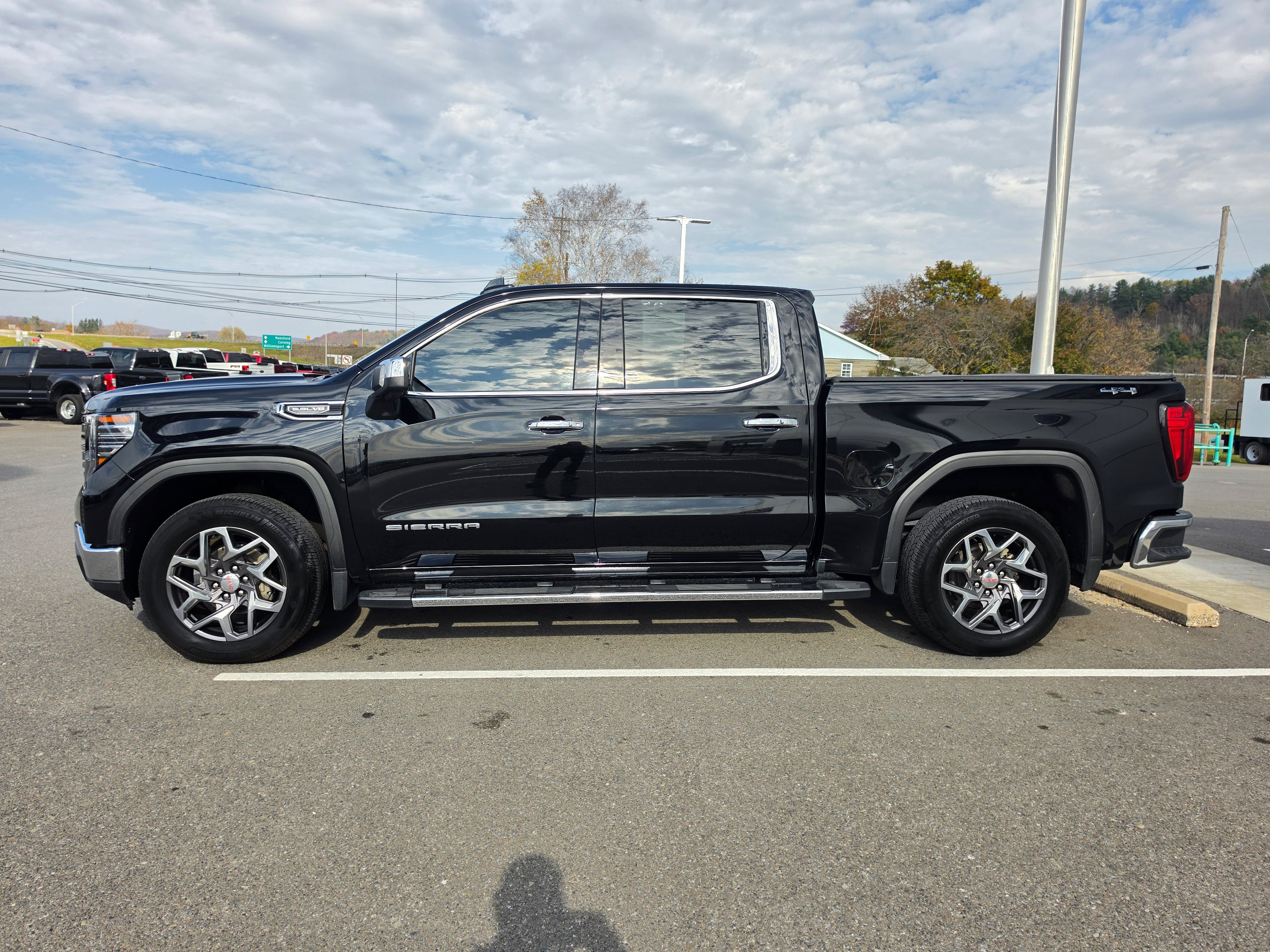 2022 GMC Sierra 1500 SLT