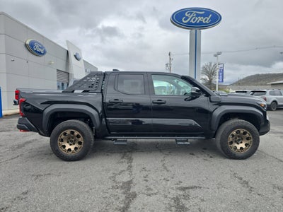 2025 Toyota Tacoma 4WD Trailhunter Hybrid