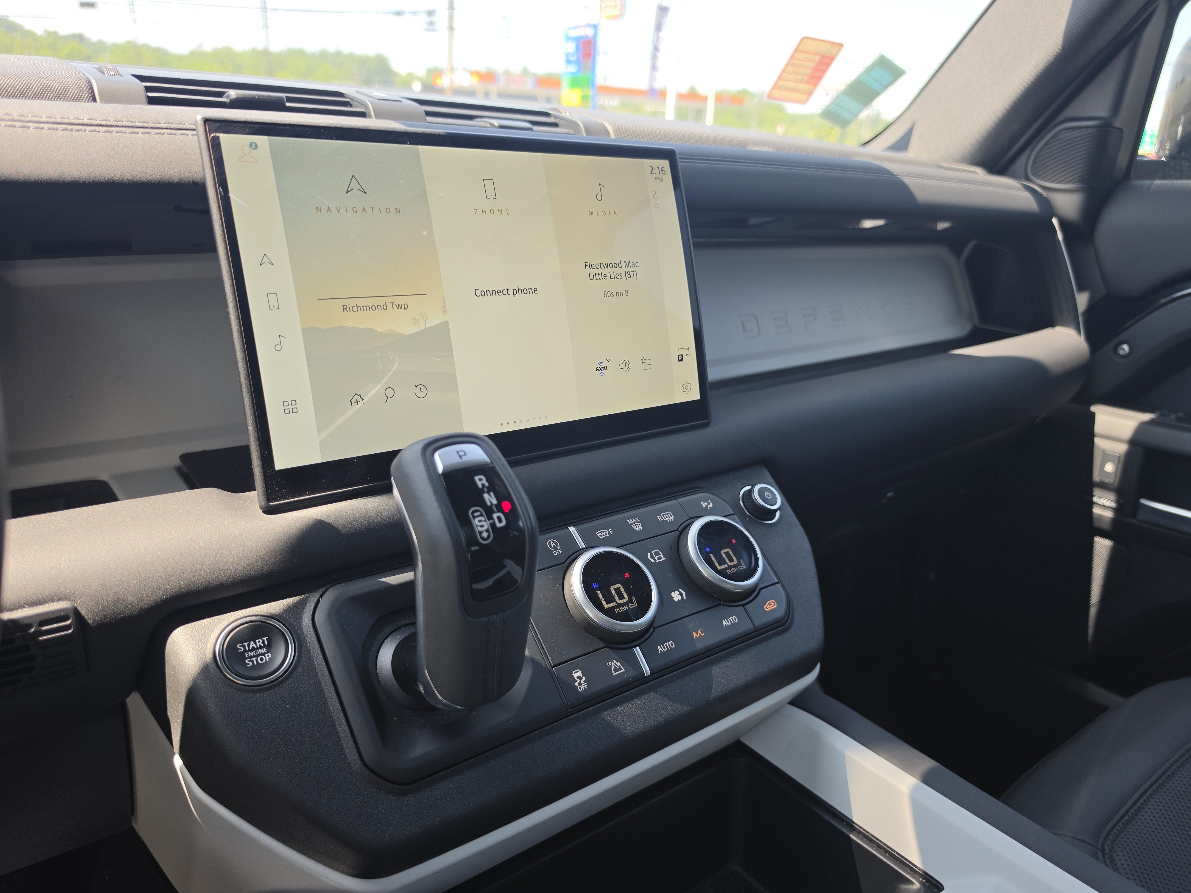 2025 Land Rover Defender S