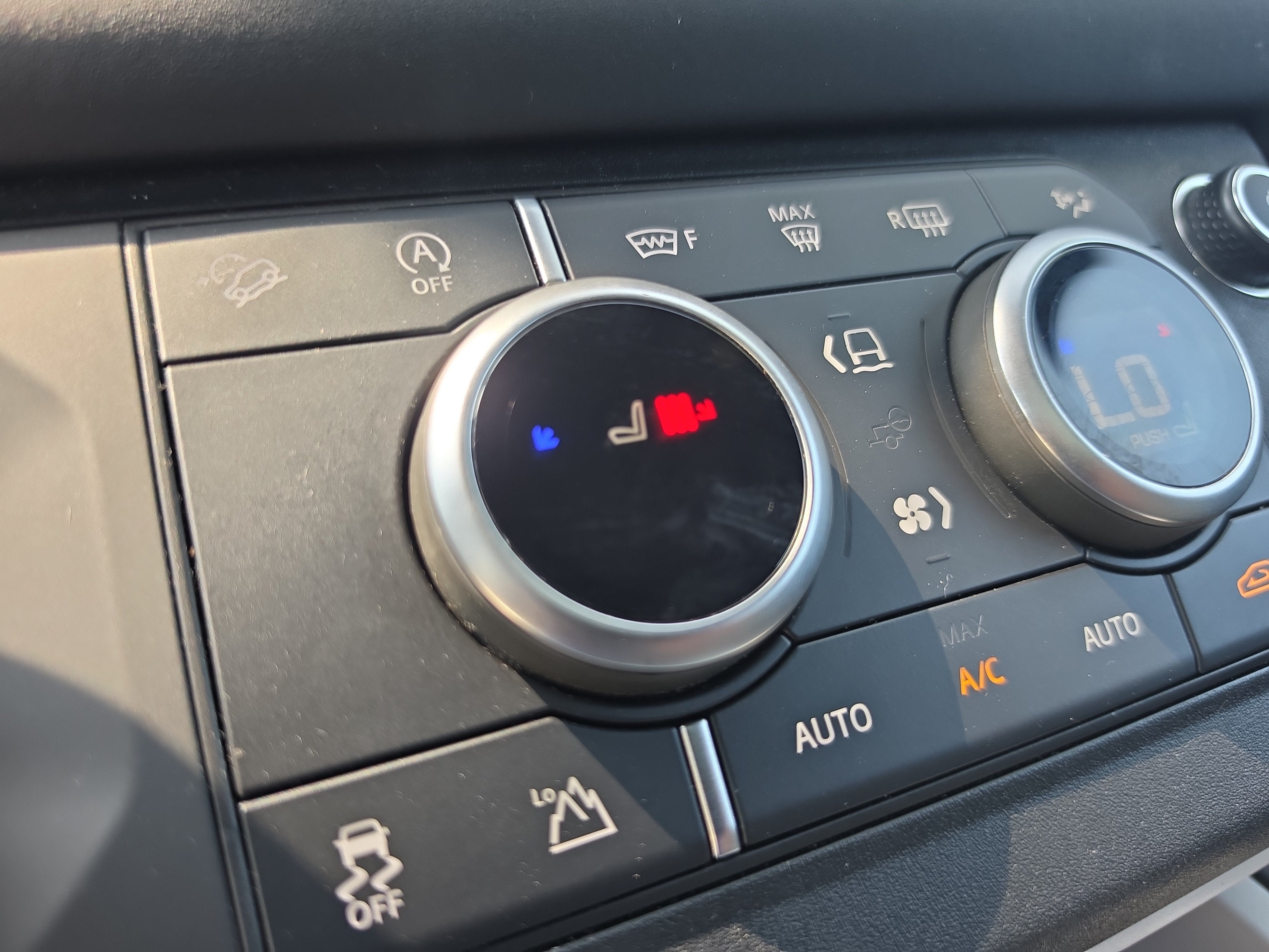 2025 Land Rover Defender S
